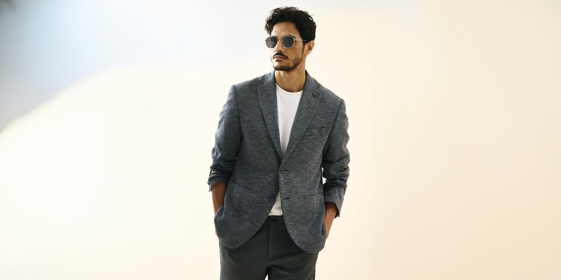 Fall Layers & Sharp Blazers: The Fit Experts’ Guide