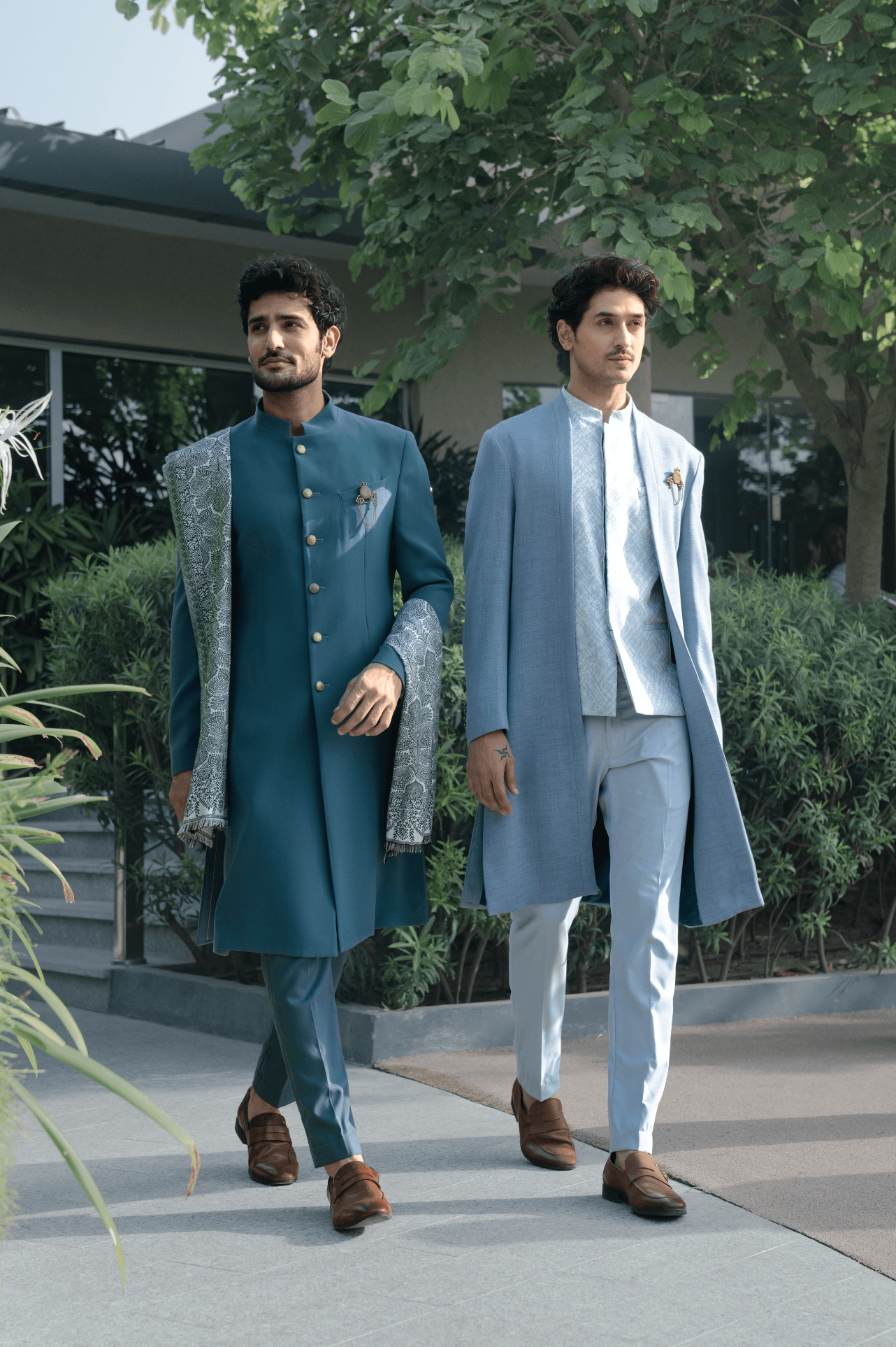 2023 Grooming Trends: 4 Must-Have Engagement Dresses for Men 2023 Grooming Trends: 4 Must-Have Engagement Dresses for Men