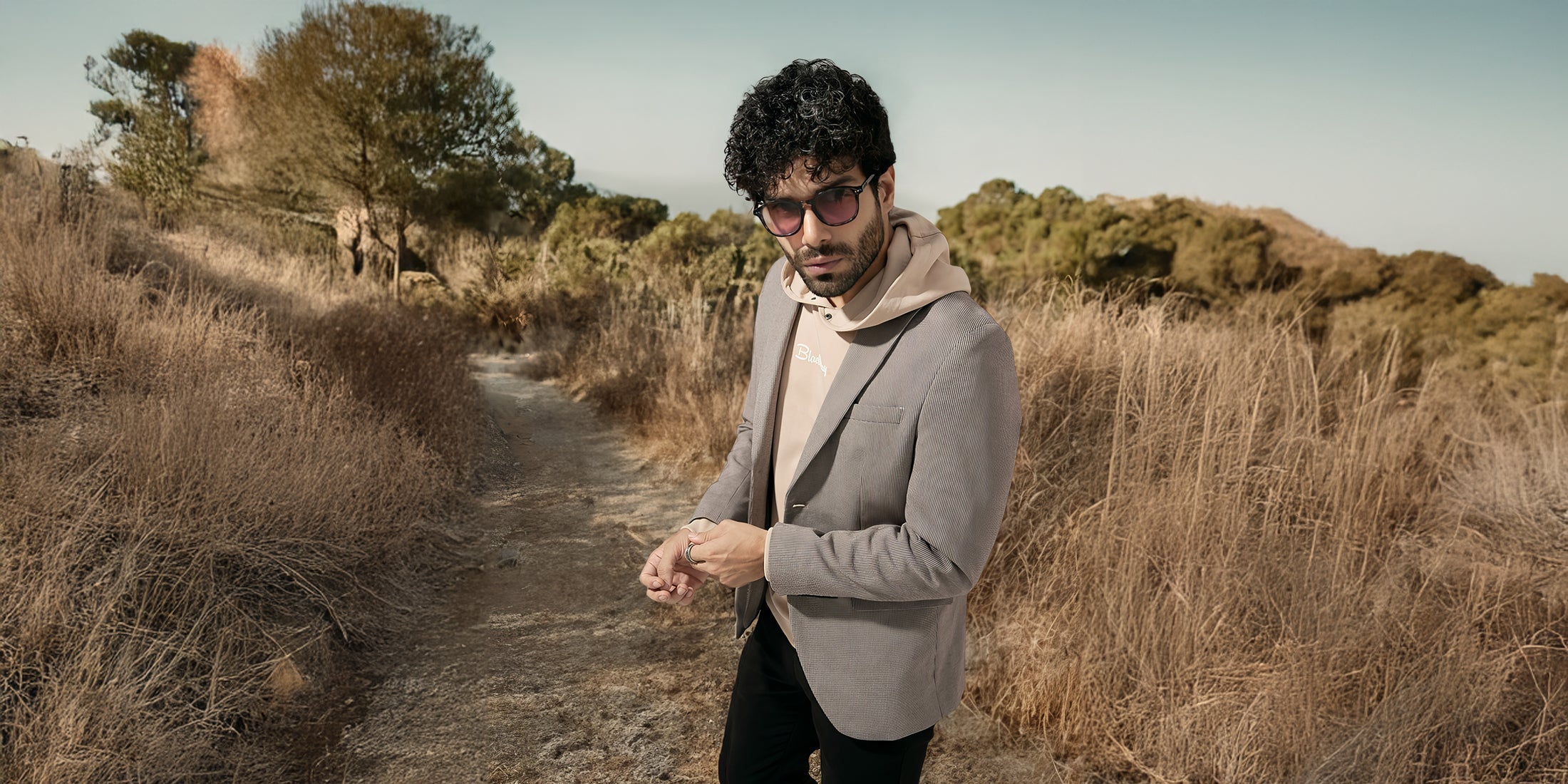 The 5 Must Have Blazer Colors for Every Modern Gentleman