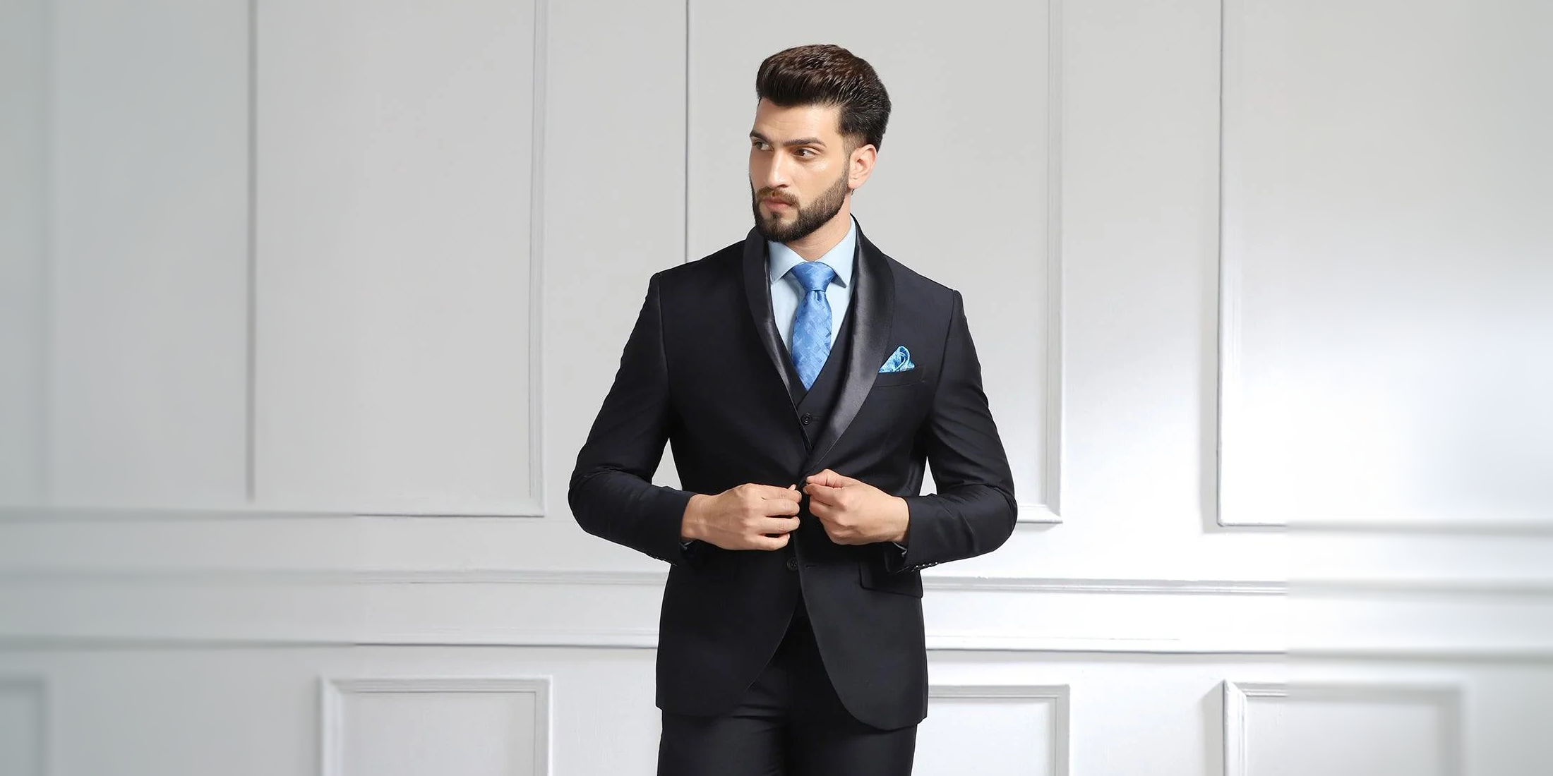 Tuxedos in Color: How to Choose the Right Shade for Each Occasion?