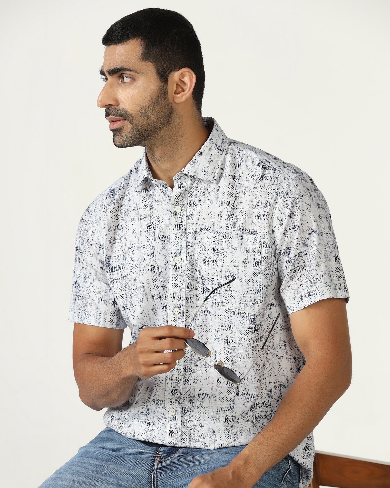 Beetle Half Sleeve Printed Shirt - Howie