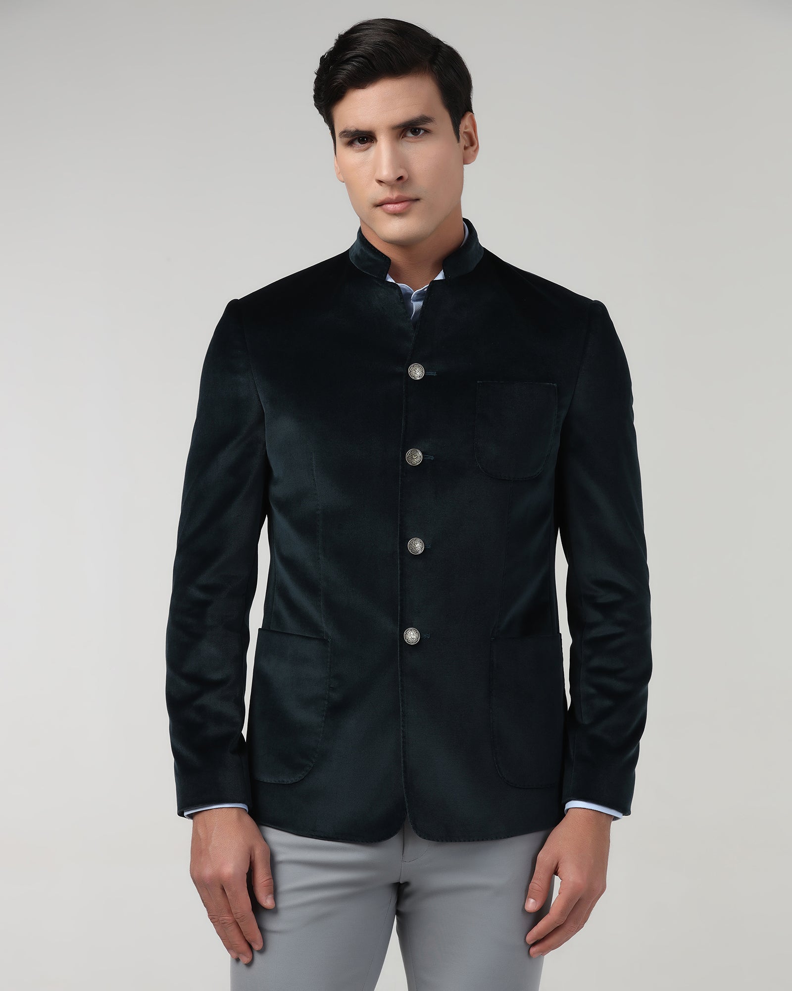 Beetle Solid Blazer - Malibu