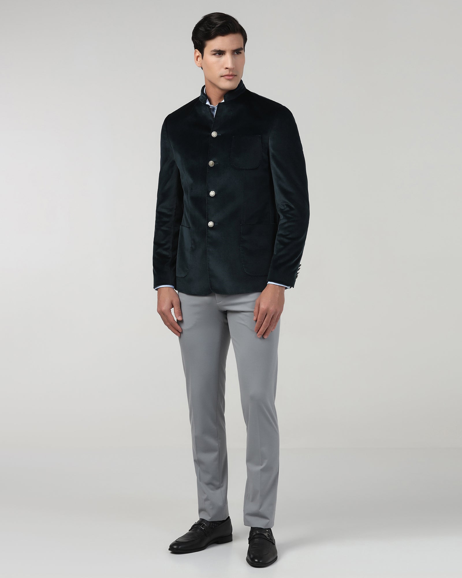 Beetle Solid Blazer - Malibu