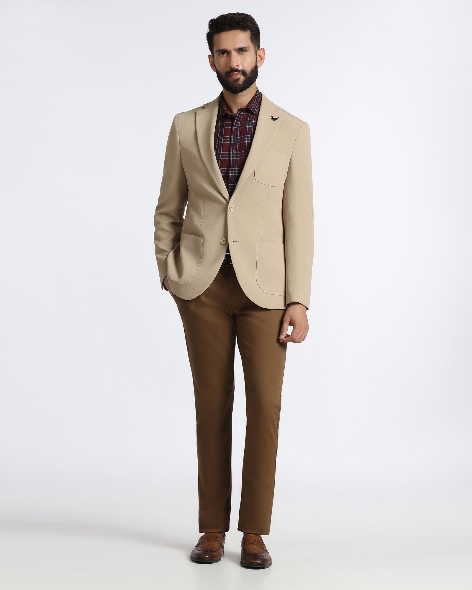 Beige Solid Blazer - Modelo