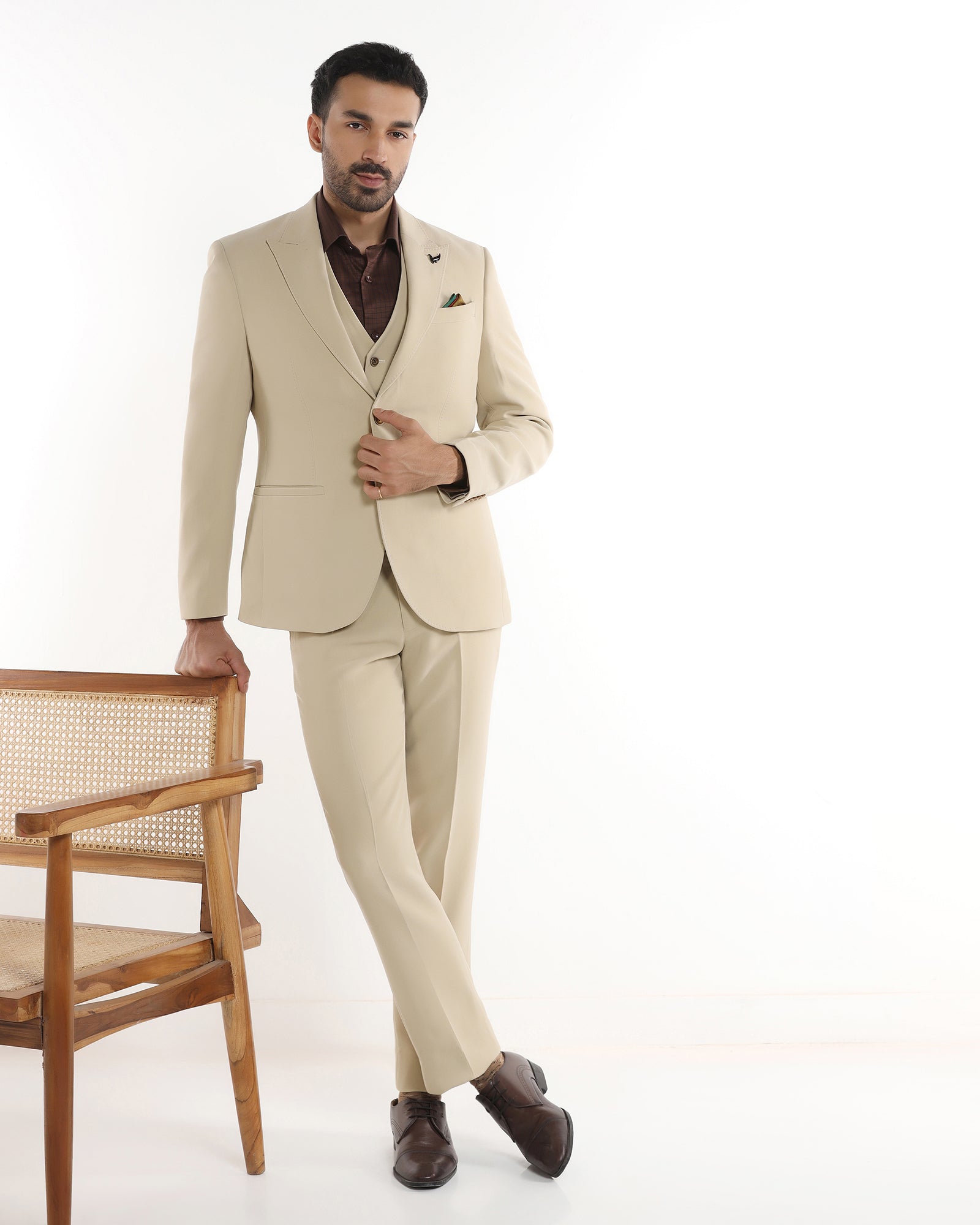 Beige Three Piece Solid Suit - Kover