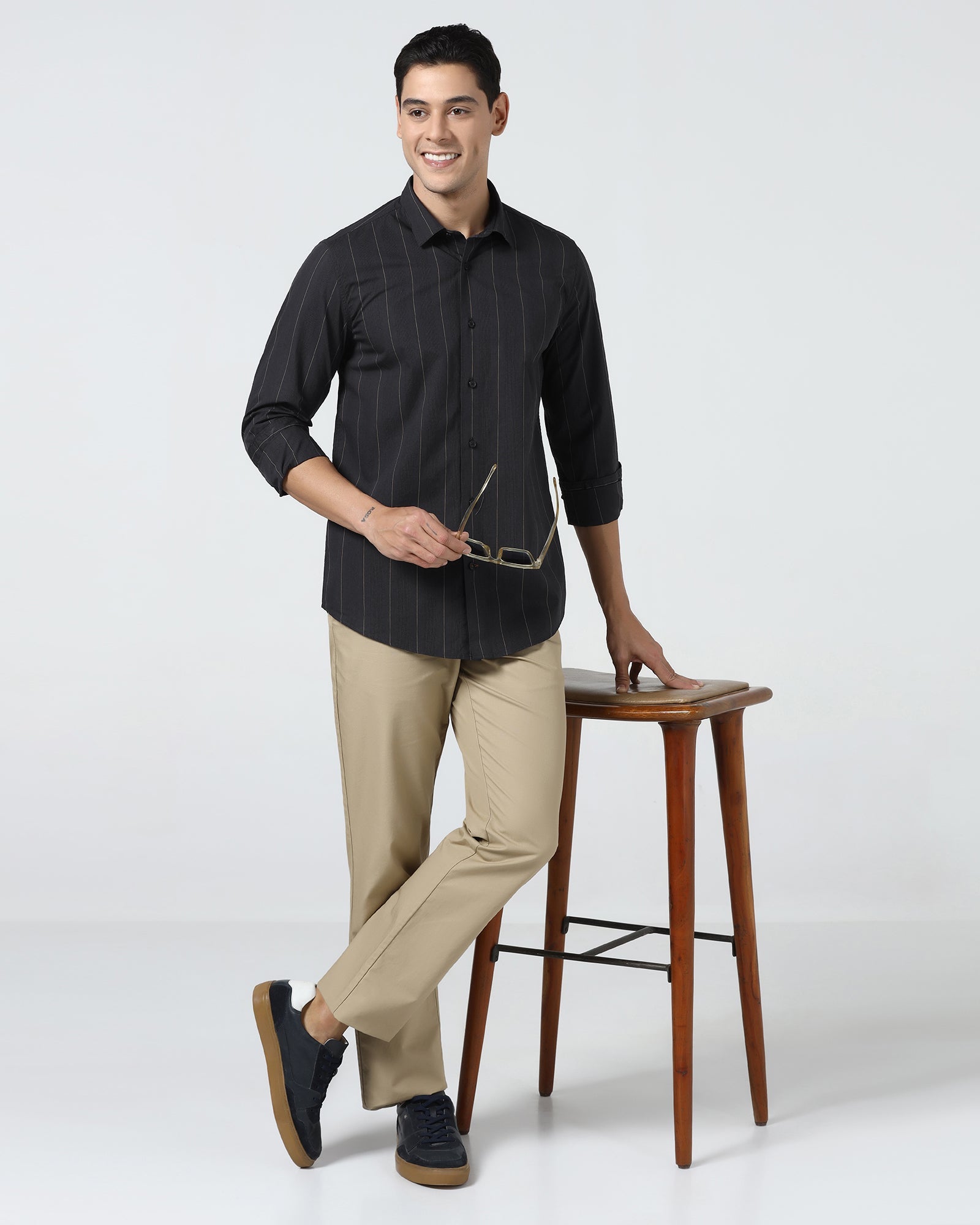 Black Stripe Shirt - Ovlon