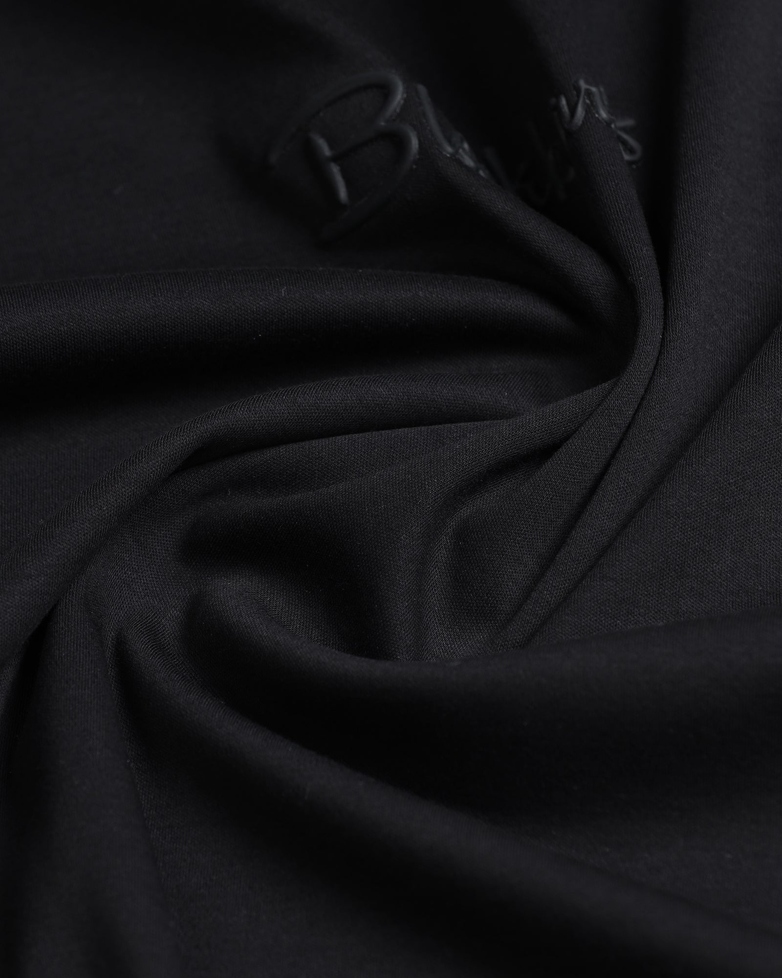 Black Crew Neck Solid T-Shirt - Toss