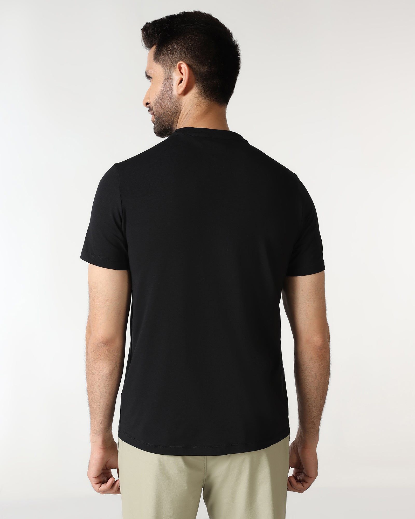 Black Crew Neck Solid T-Shirt - Zoro