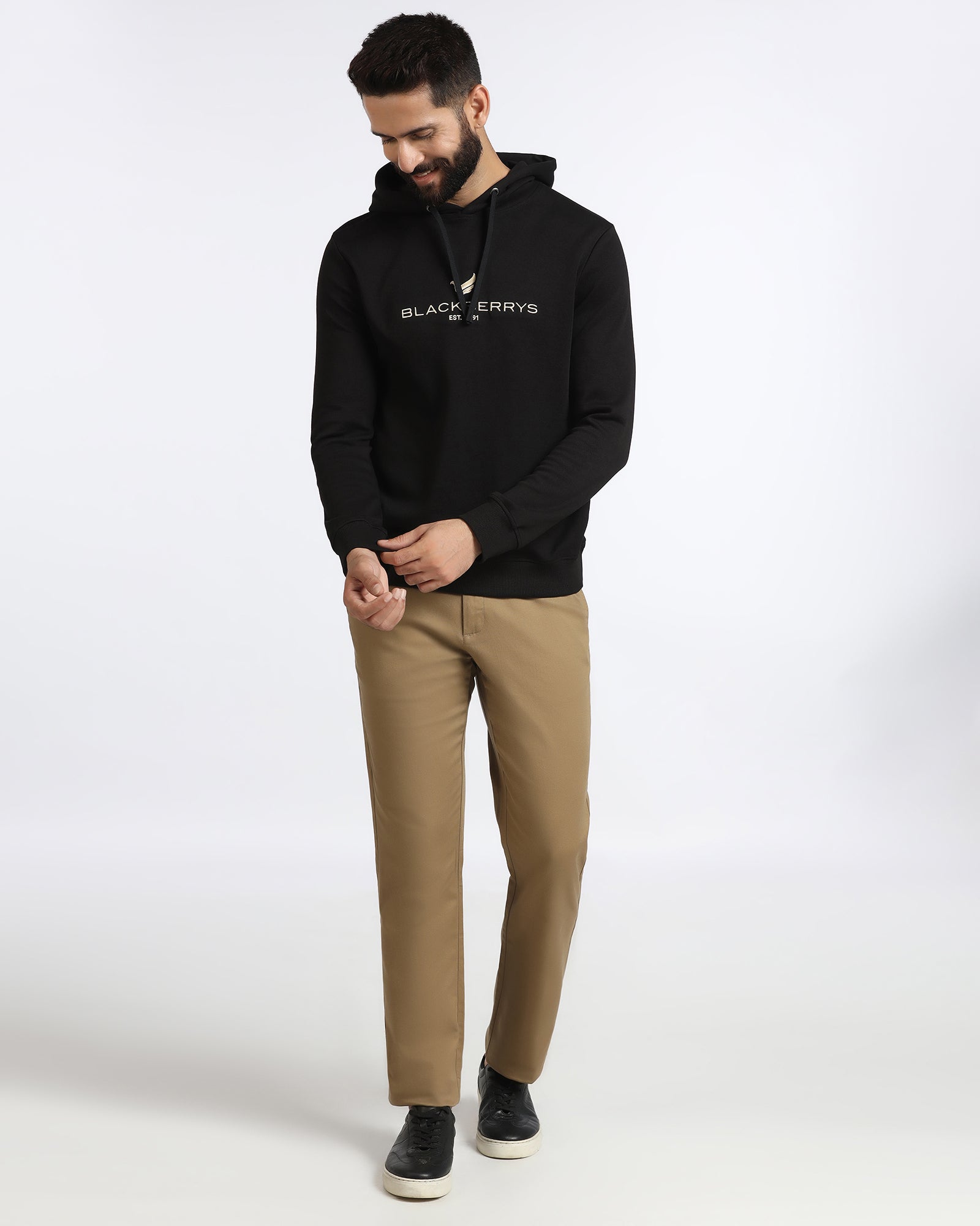 Black Hoodie Solid Sweatshirt - Yen