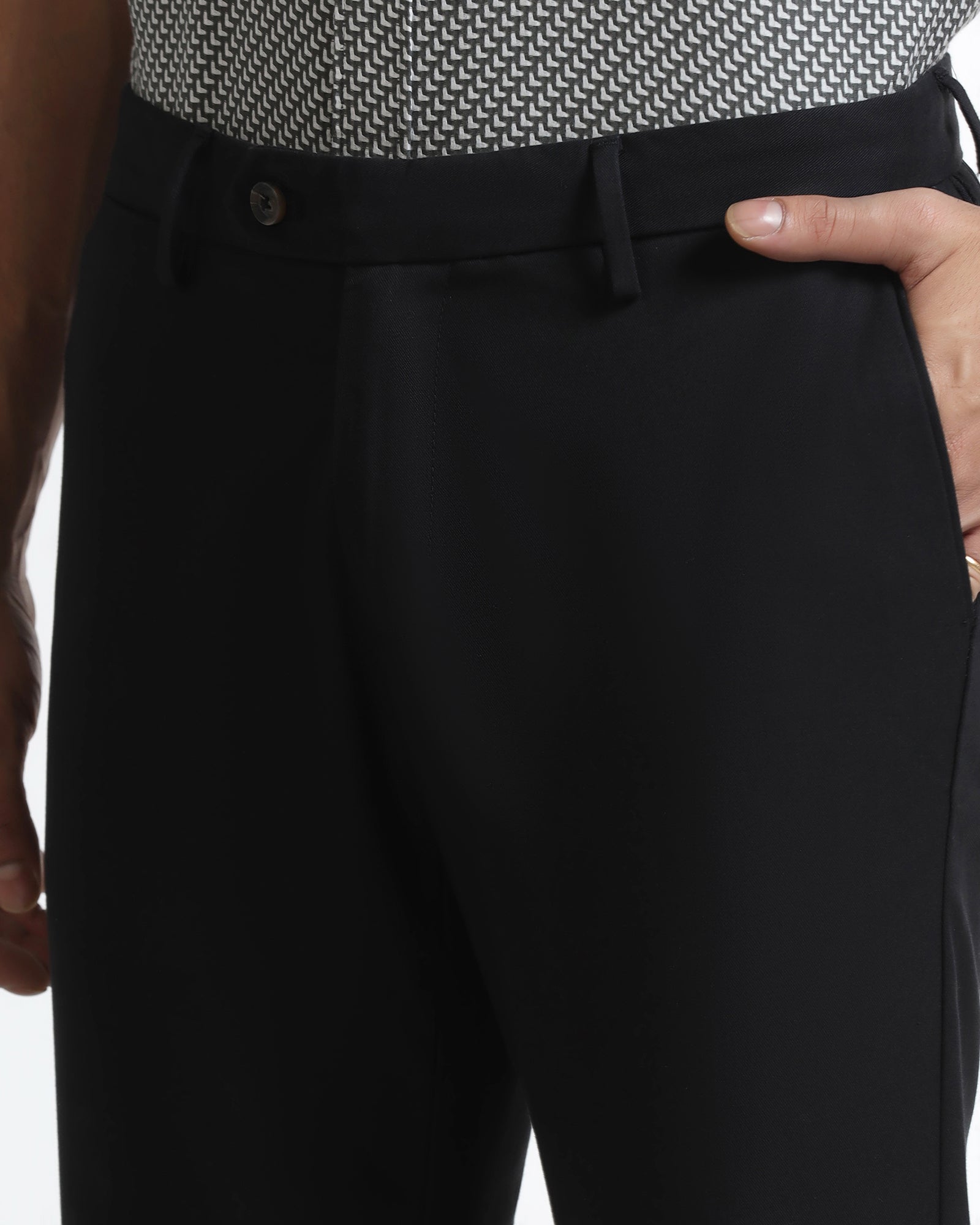 Black Non Iron Solid Khakis - Tigris