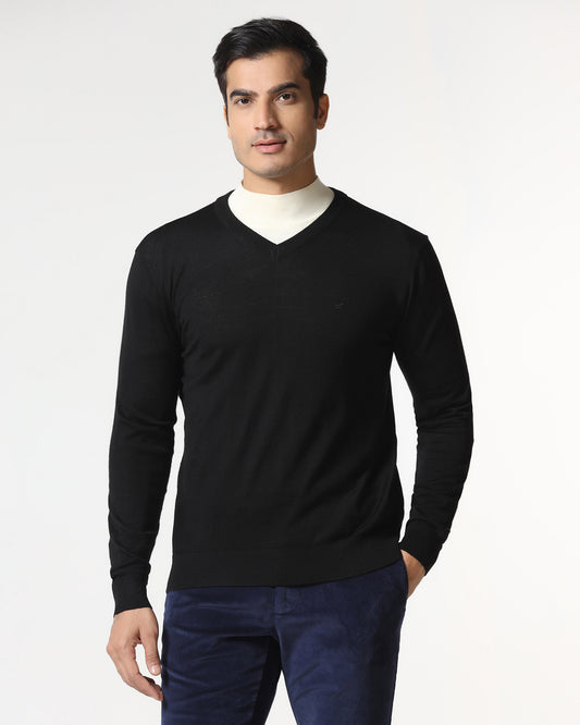Black V-Neck Solid Sweater - Kenny