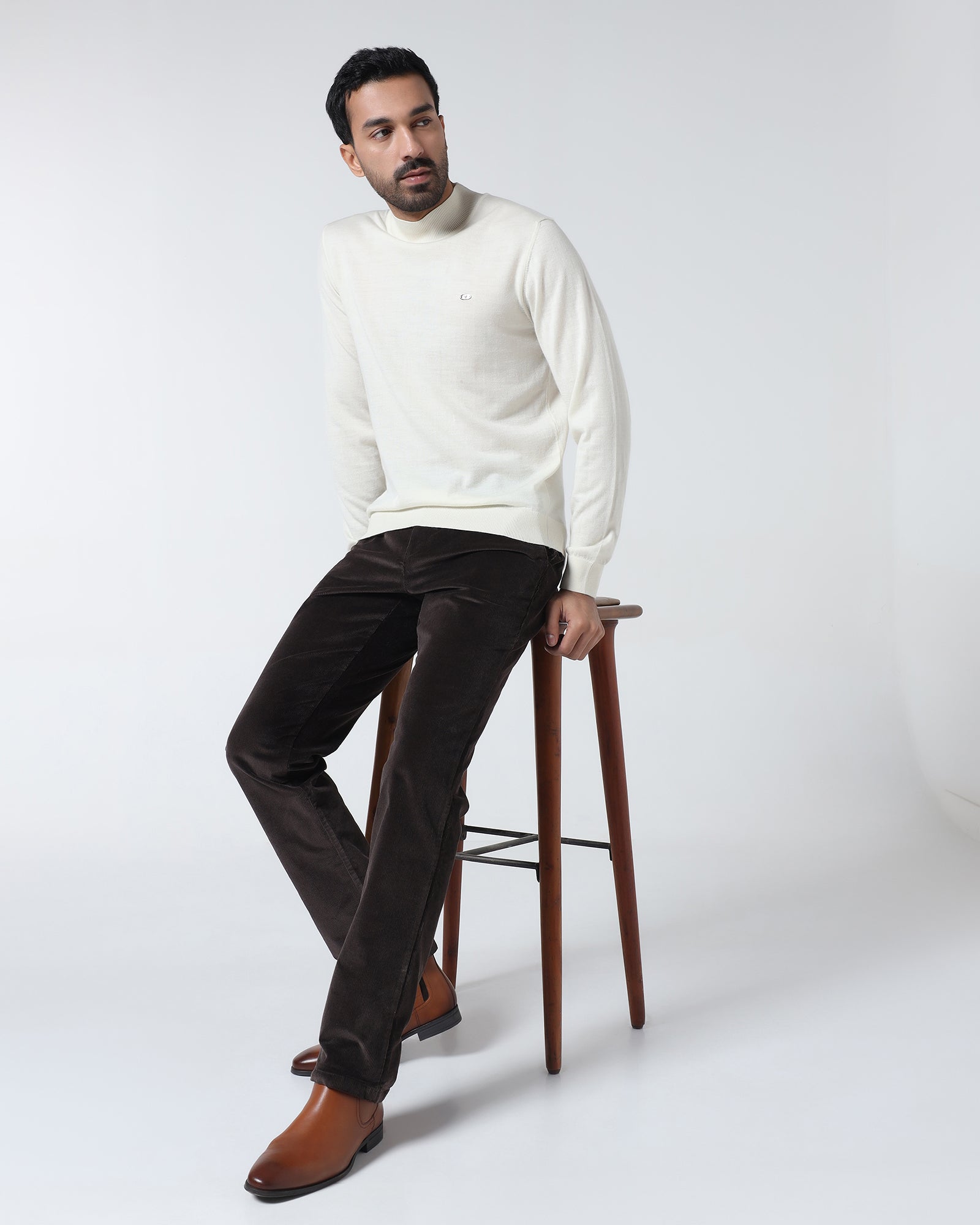 Brown Corduroy Solid Khakis - Magne