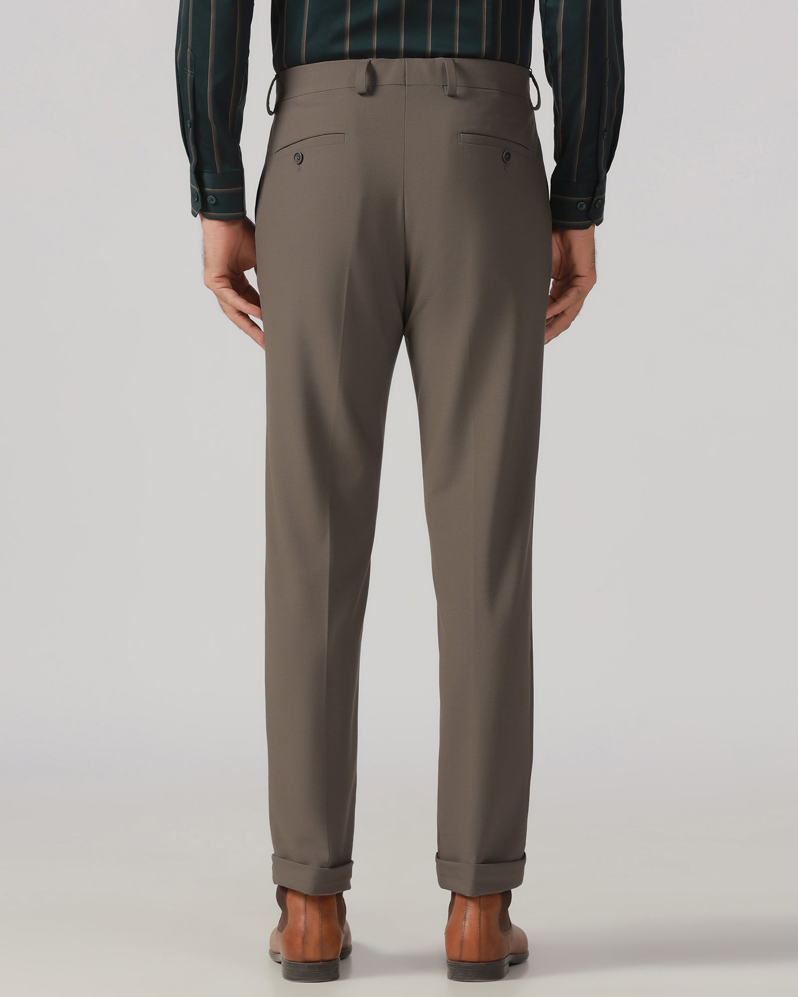 Brown Relaxed Fit Solid Trouser - Tanqueray