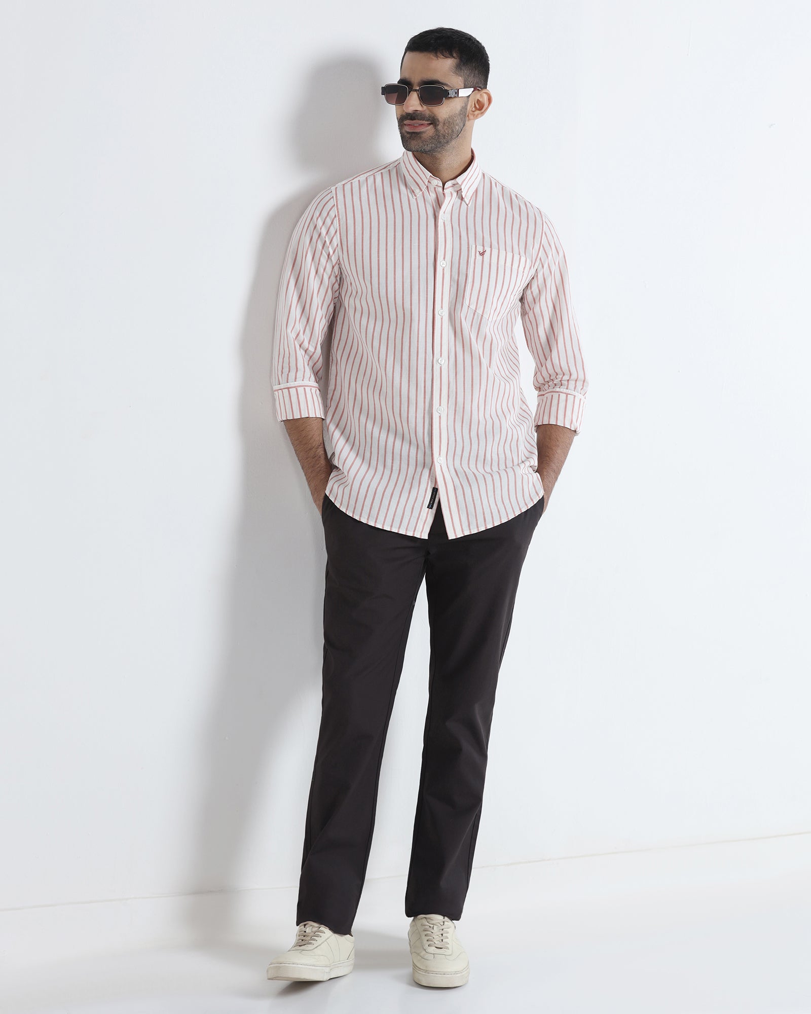 Brown Textured Khaki - Oak