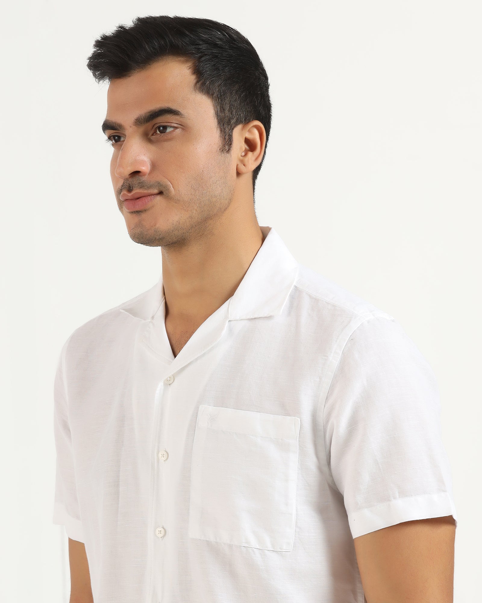 Casual Half Sleeve White Solid Shirt - Maison