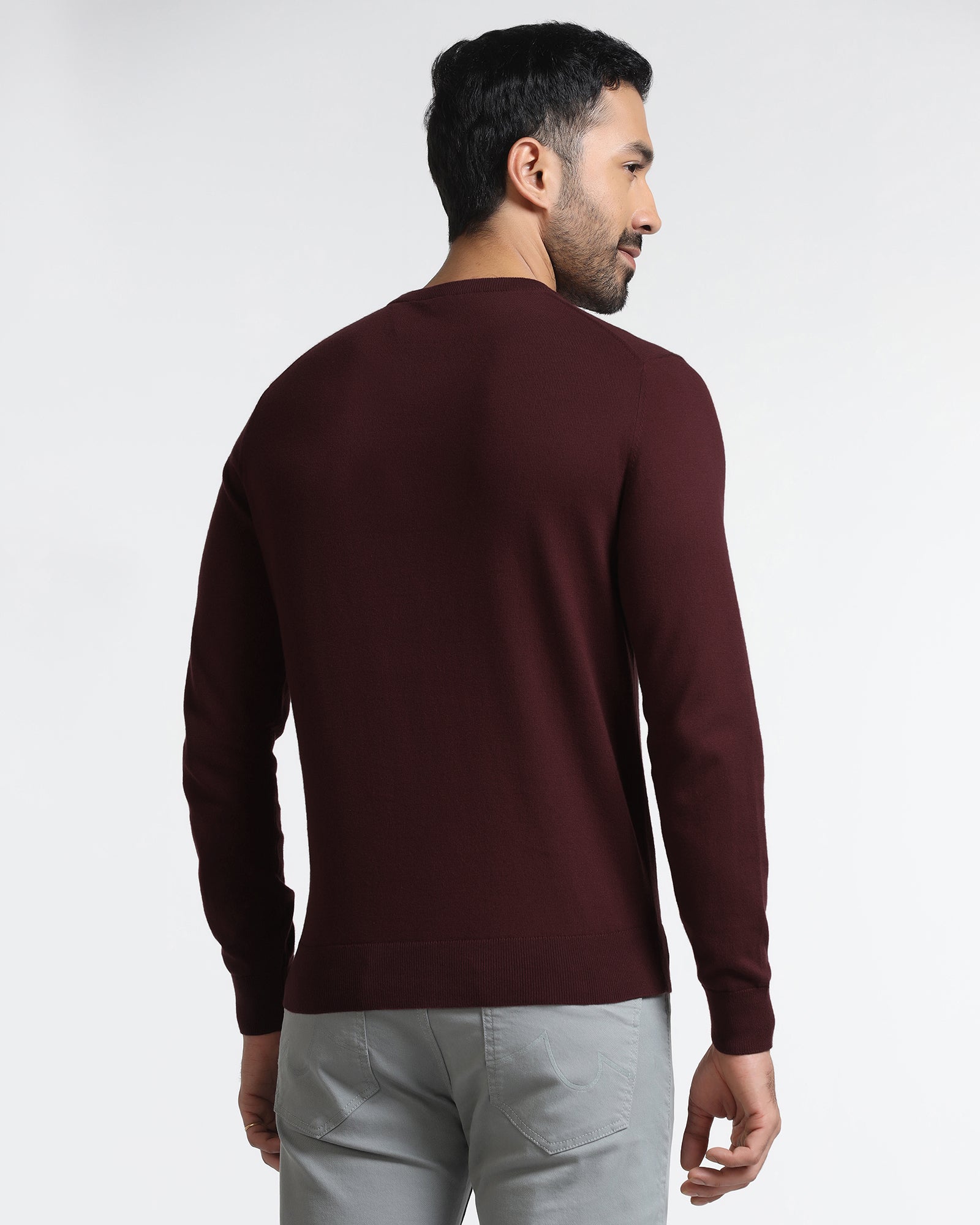 Cherry Lacquer Crew Neck Solid Sweater - Mario