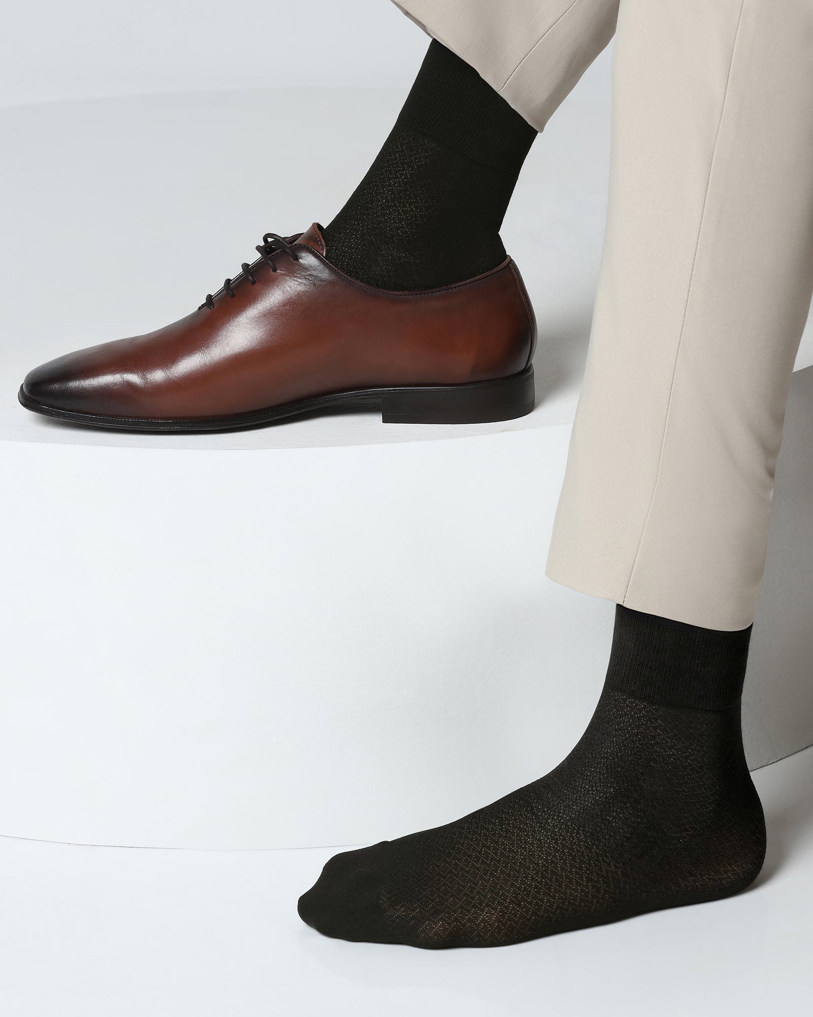 Cotton Black Knitted Socks - Varil