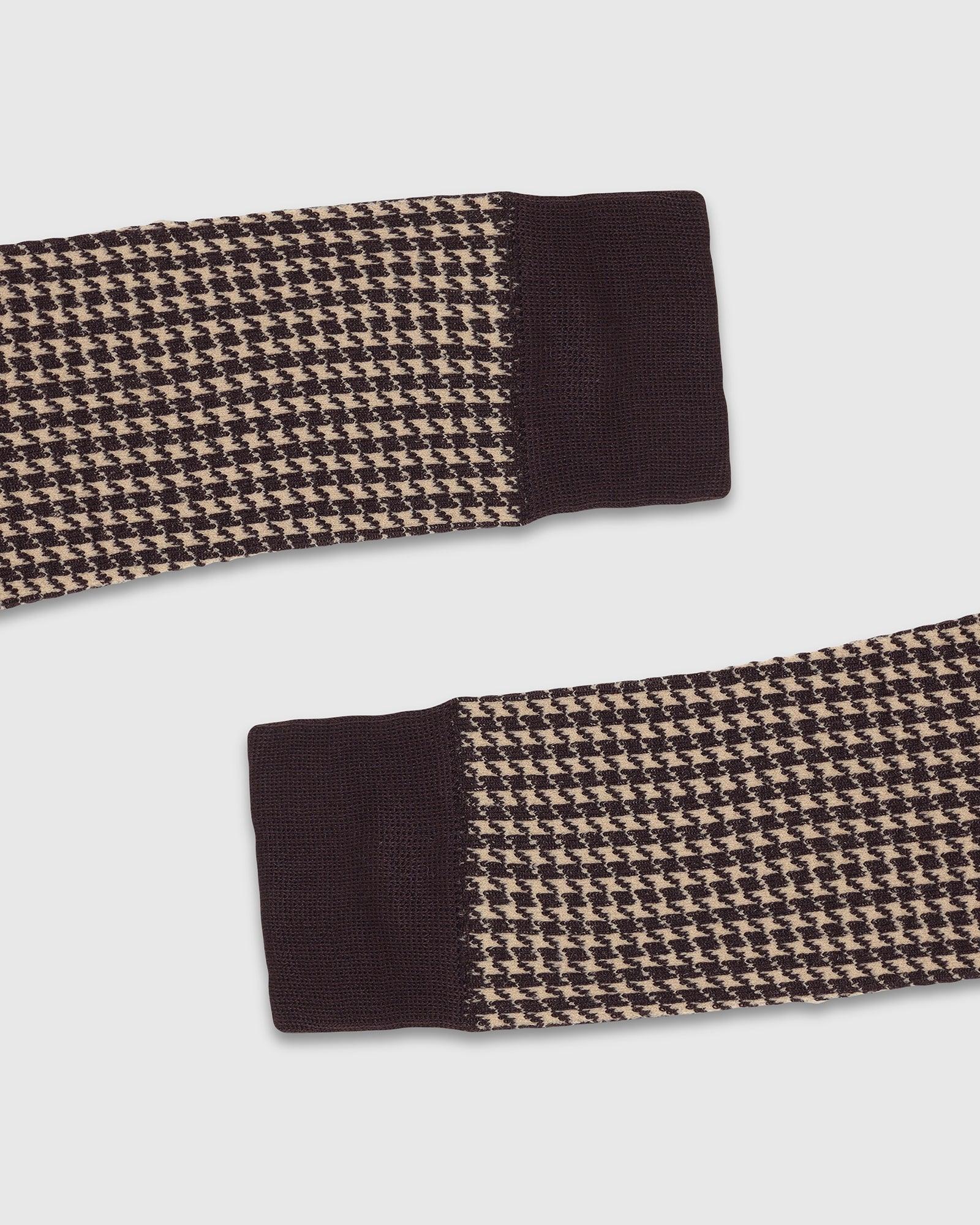 Cotton Brown Knitted Socks - Tesla