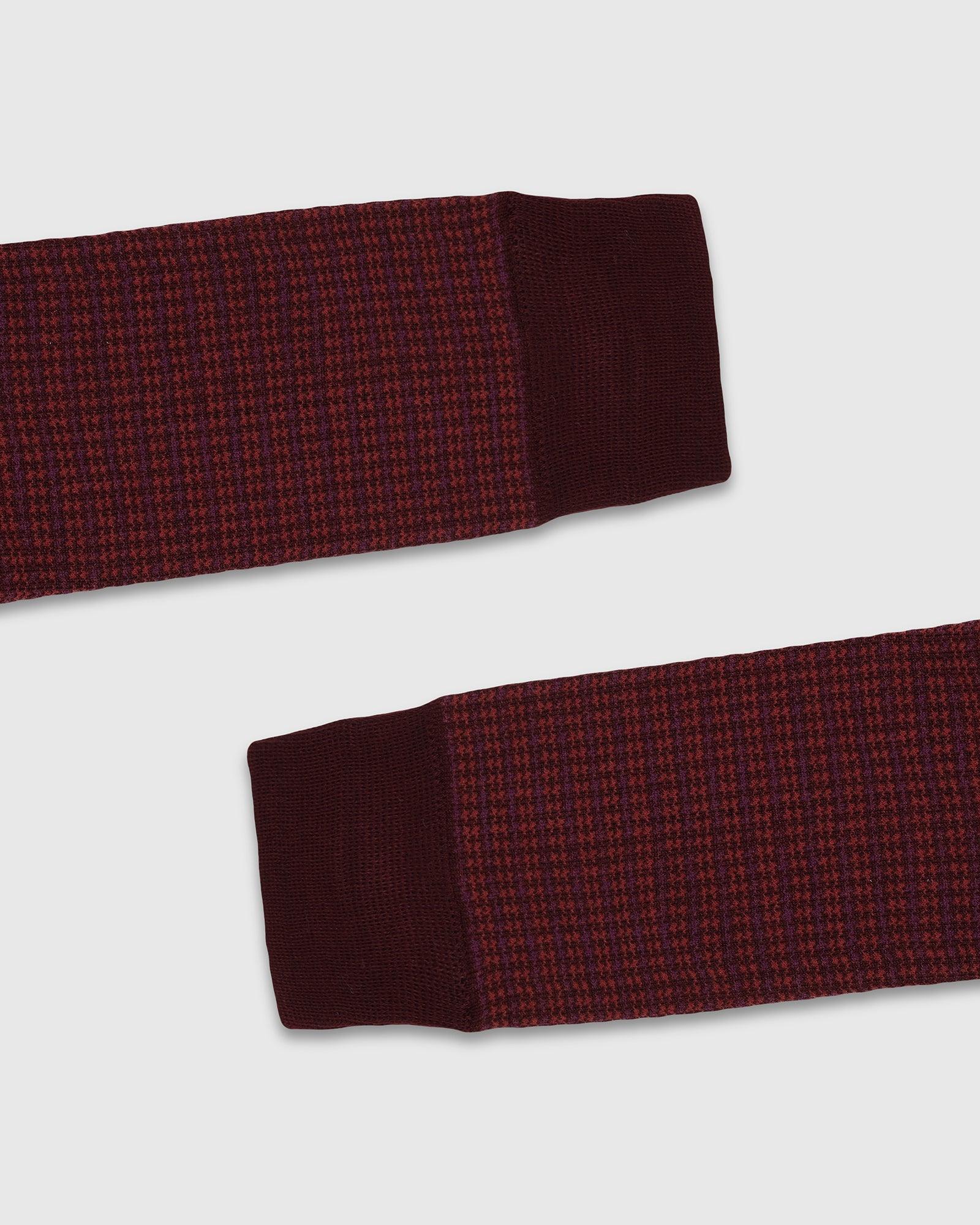 Cotton Maroon Knitted Socks - Tauro