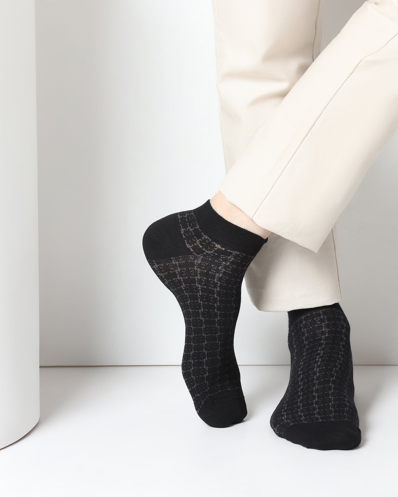 Cotton Multi Color Knitted Socks - Visso