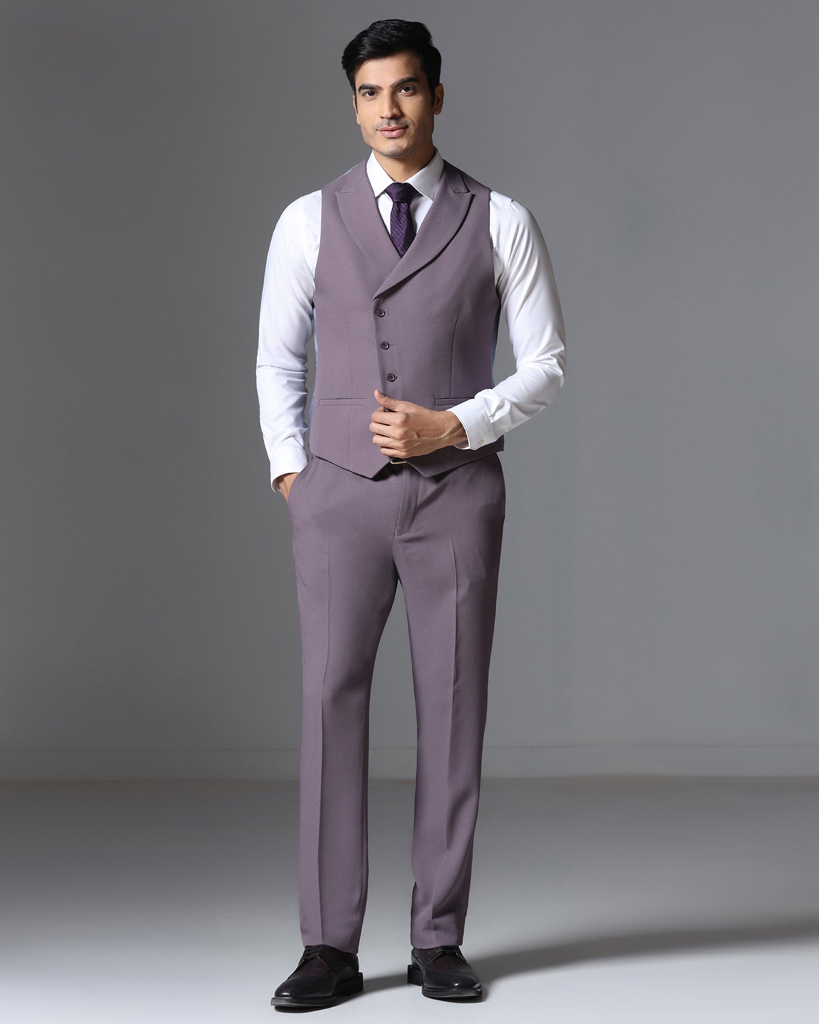 Dusty Pink Three Piece Textured Suit - Gioni