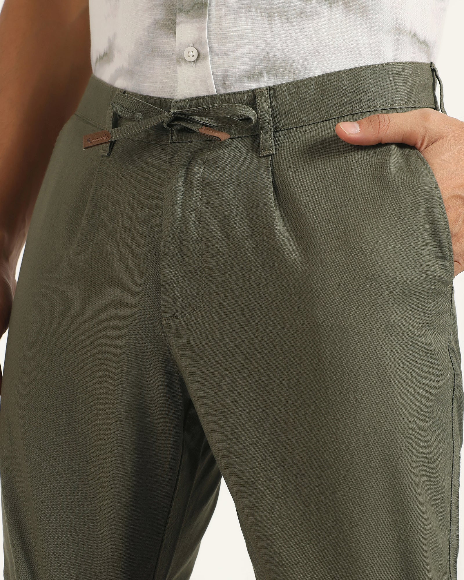 Linen Casual Olive Solid Shorts - Kat