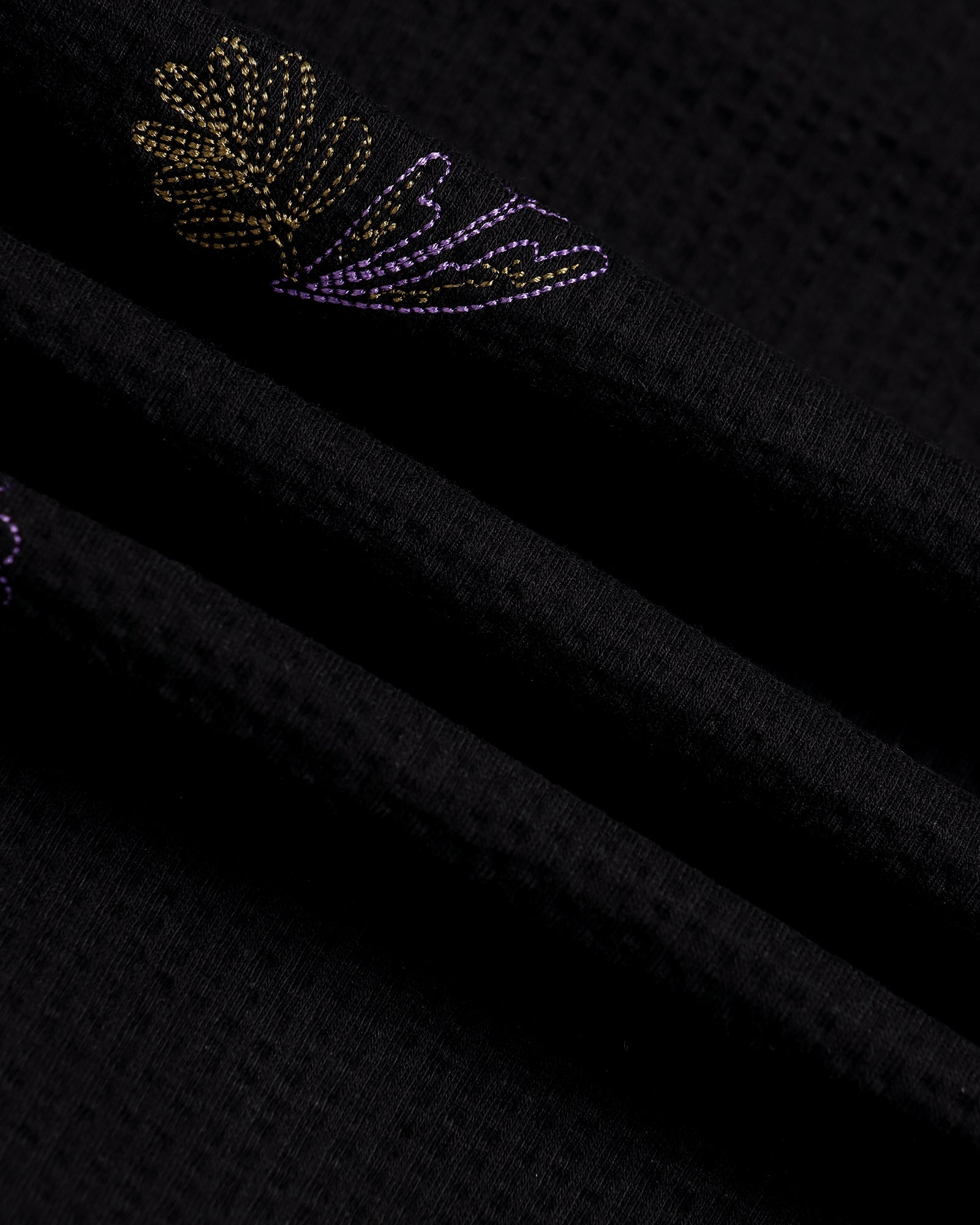 Crew Neck Black Printed T-Shirt - Scribble