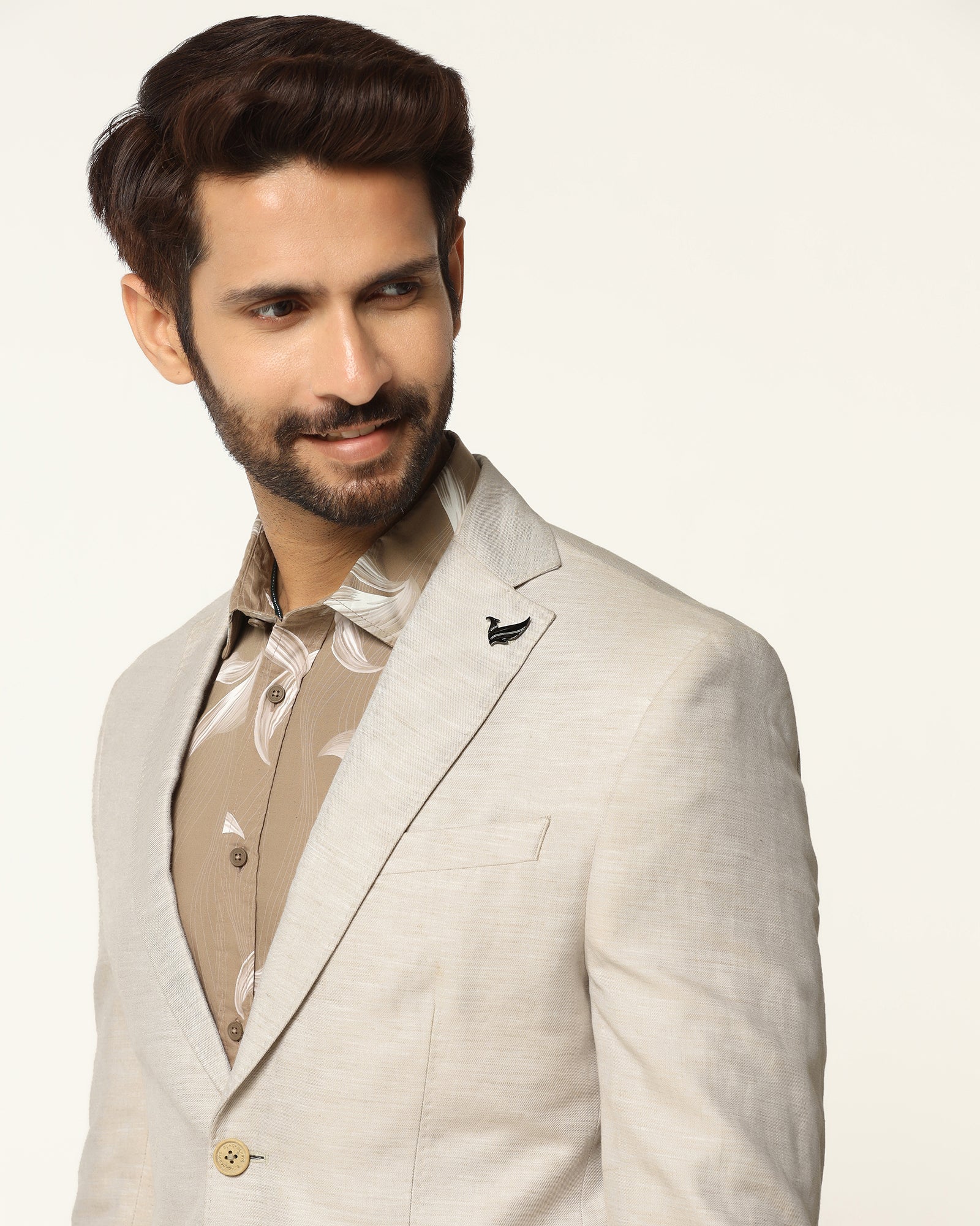 Formal Beige Solid Blazer - Gravity