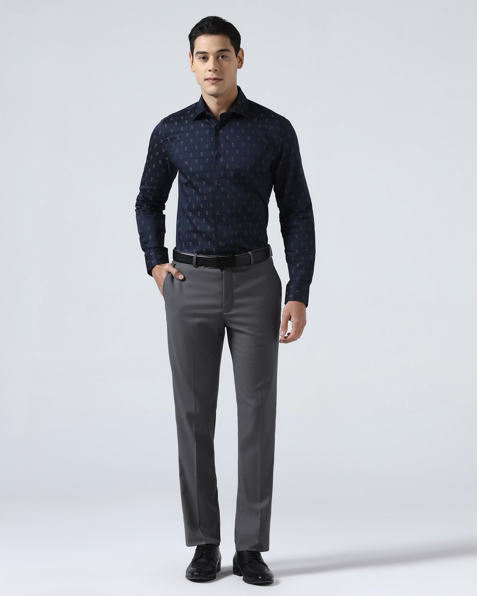 Grey Solid Trouser - Liano