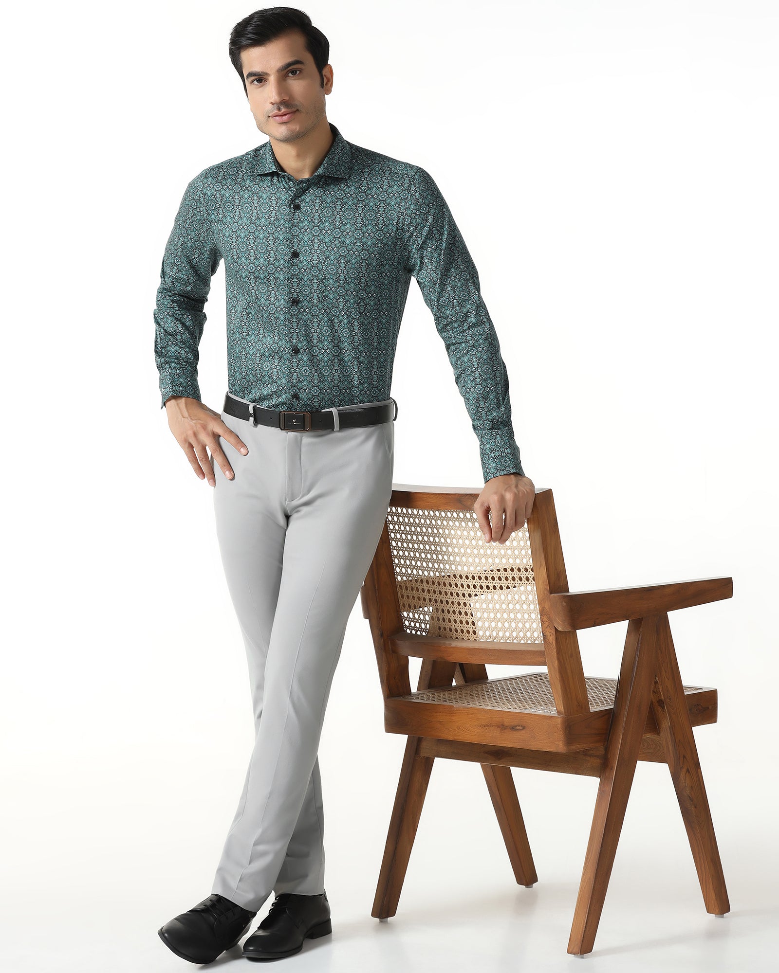 Grey Solid Trouser - Oak