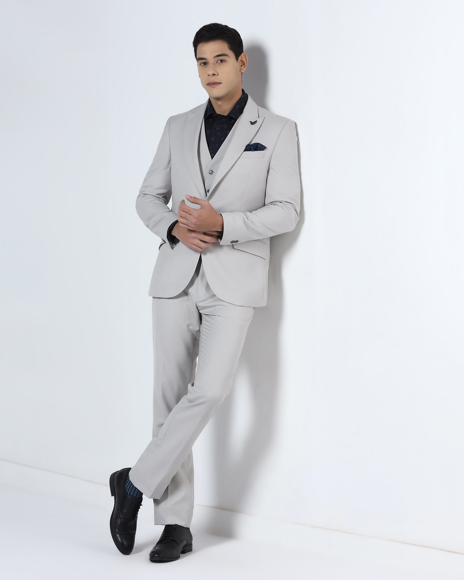 Grey Three Piece Jacquard Suit - Balliso