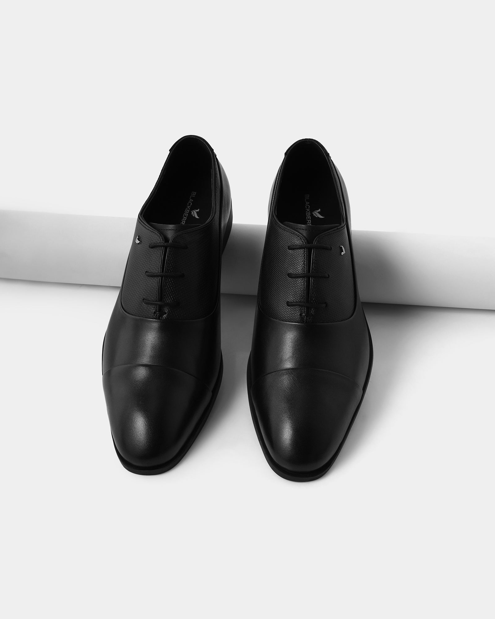Leather Black Solid Oxford Shoes - Andean