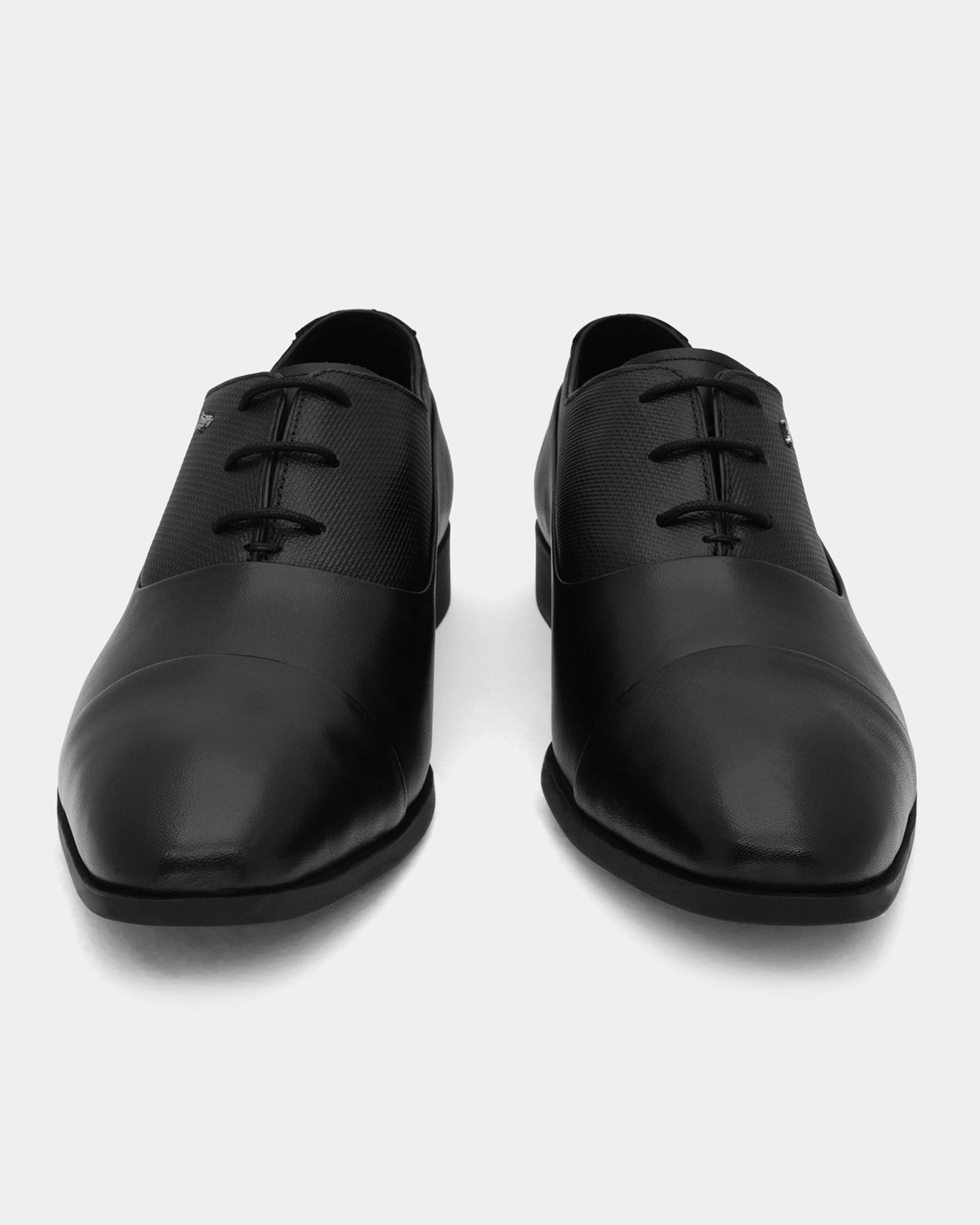 Leather Black Solid Oxford Shoes - Andean