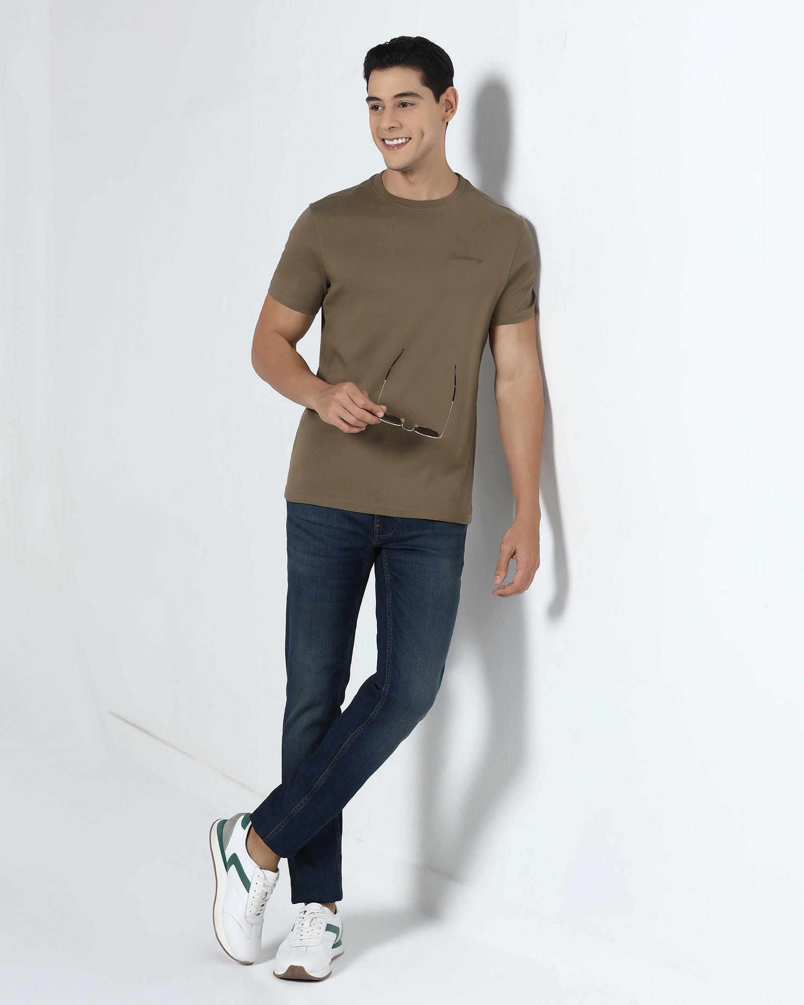 Light Green Crew Neck Solid T-Shirt - Douglas