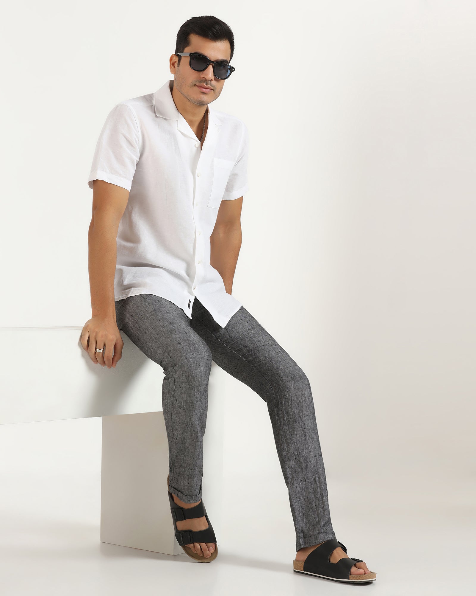 Linen Slim Comfort B-95 Casual Charcoal Solid Khakis - Chales