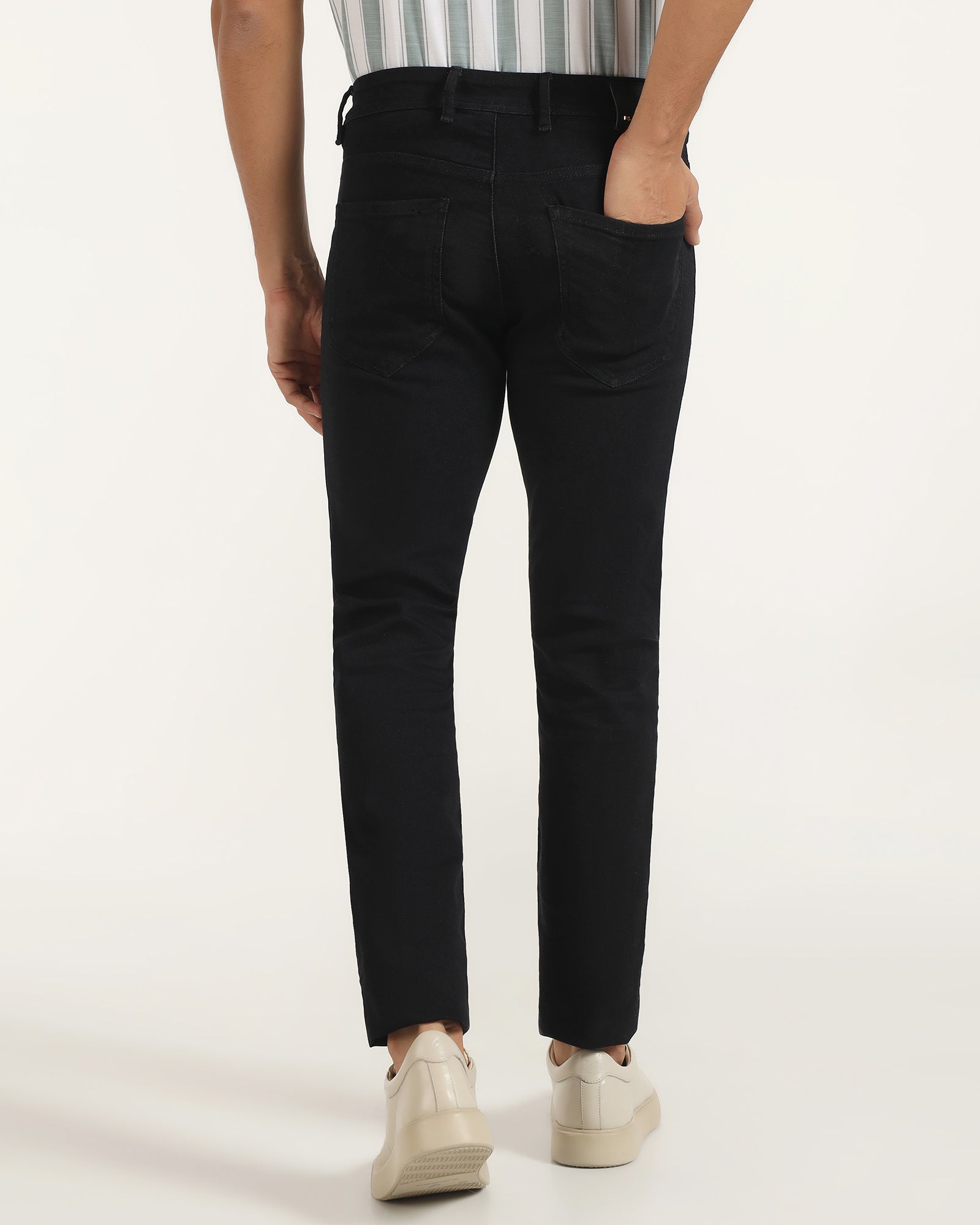 Luxe Slim Yonk Fit Black Jeans - Zephyr