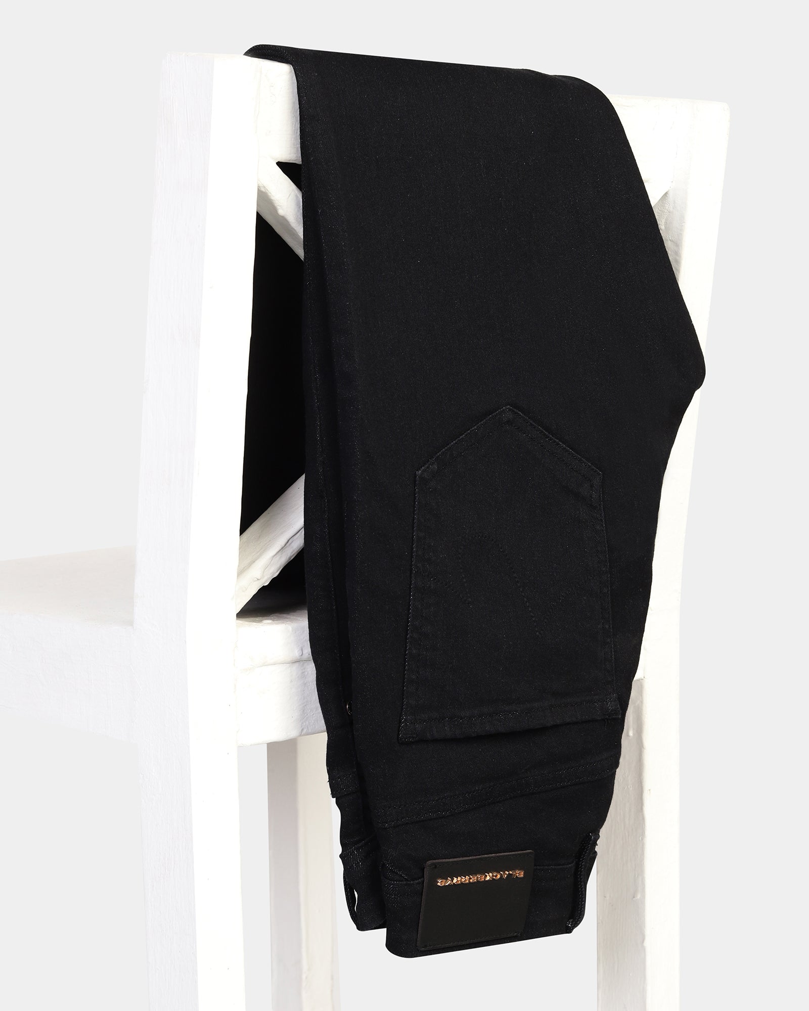 Luxe Slim Yonk Fit Black Jeans - Zephyr