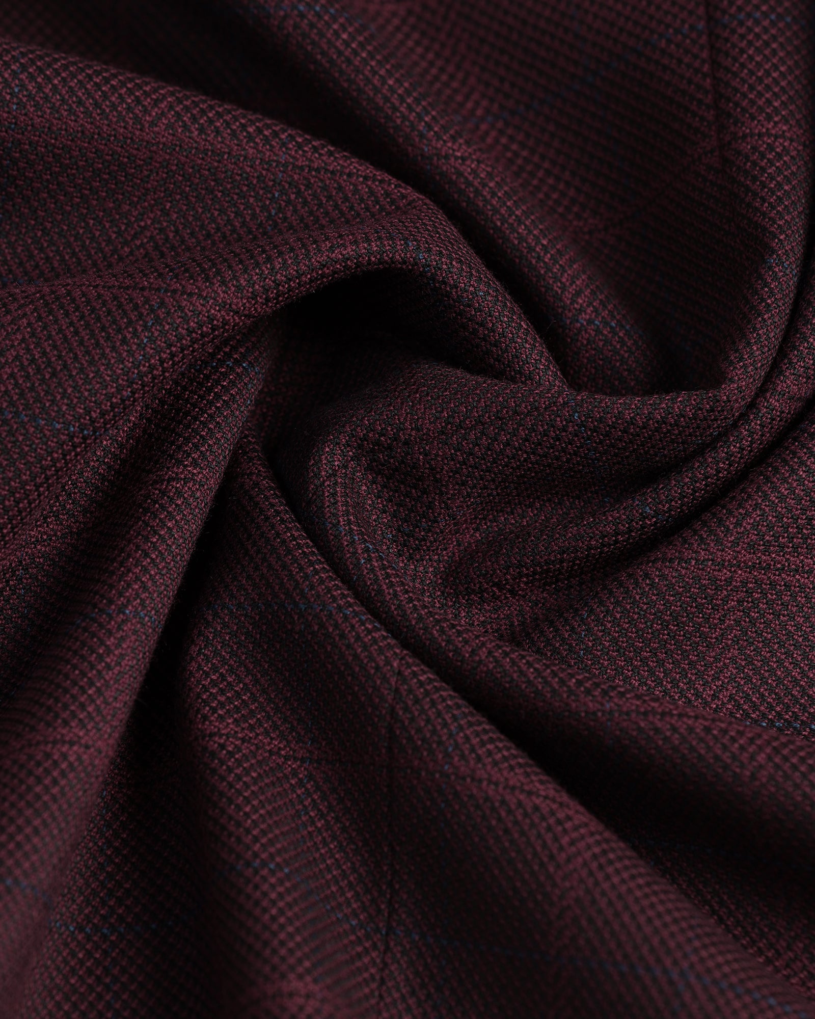 Maroon Three Piece Check Suit - Qester