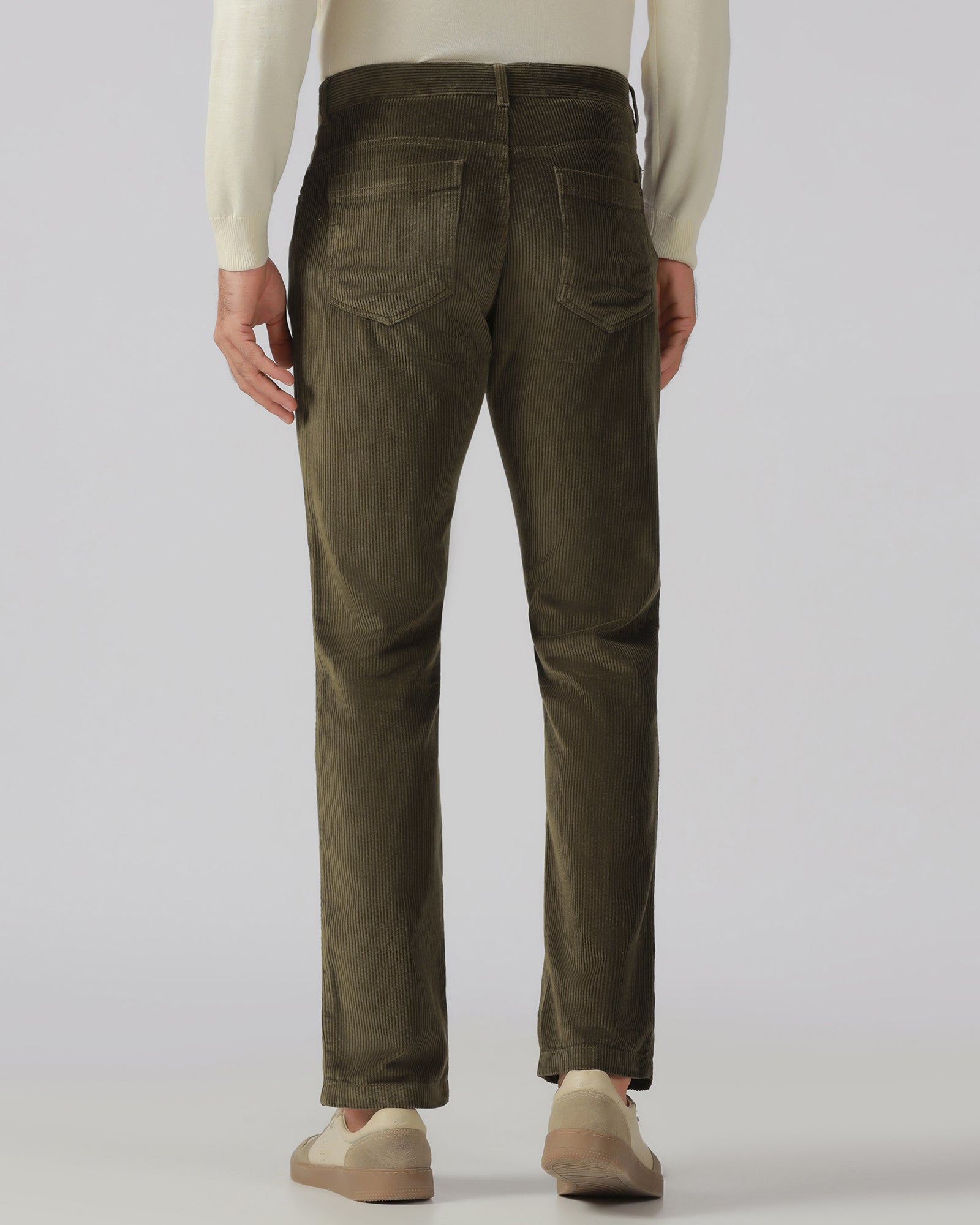 Moss Solid Khakis - Veil