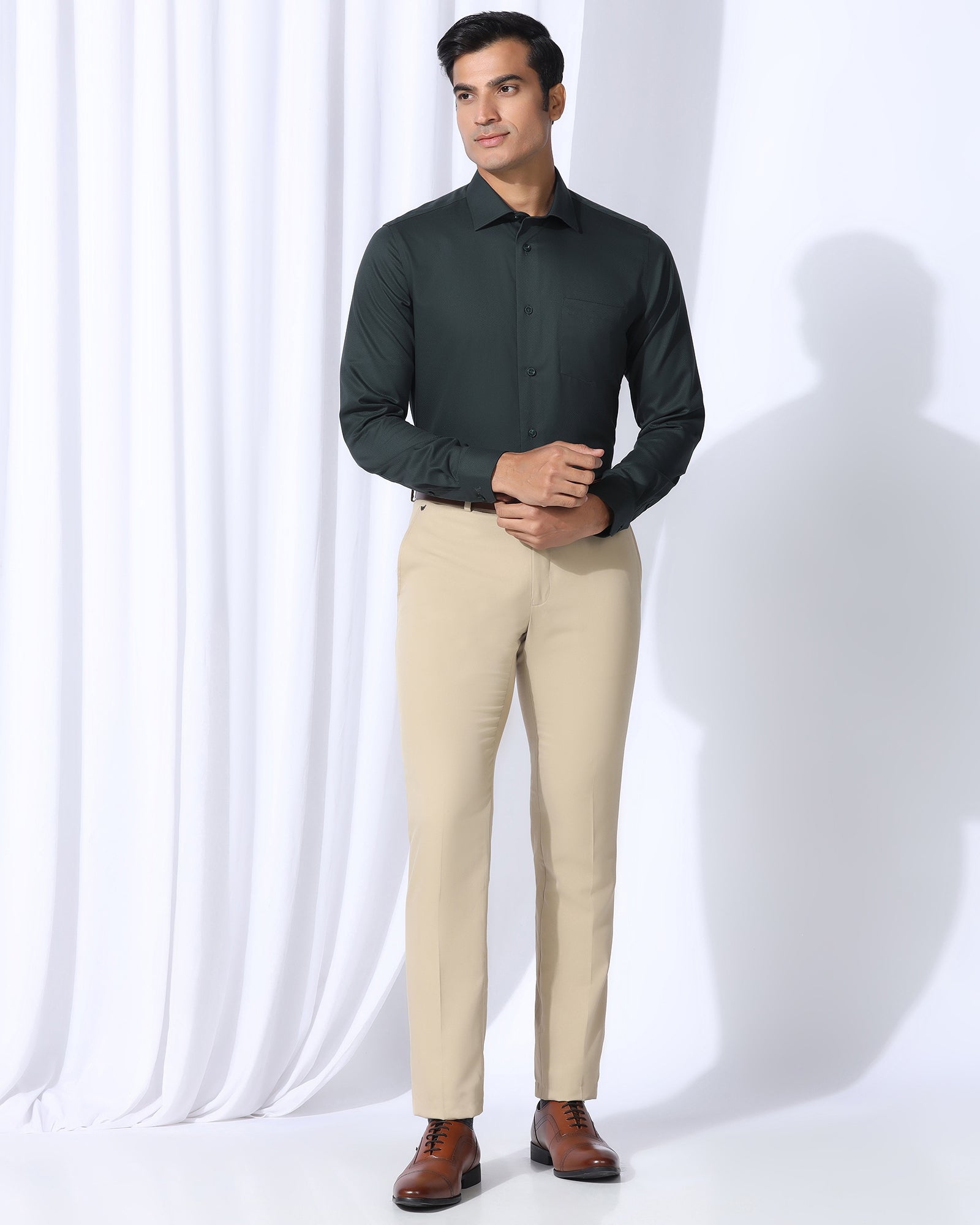 Non Iron Formal Dark Green Solid Shirt - P31