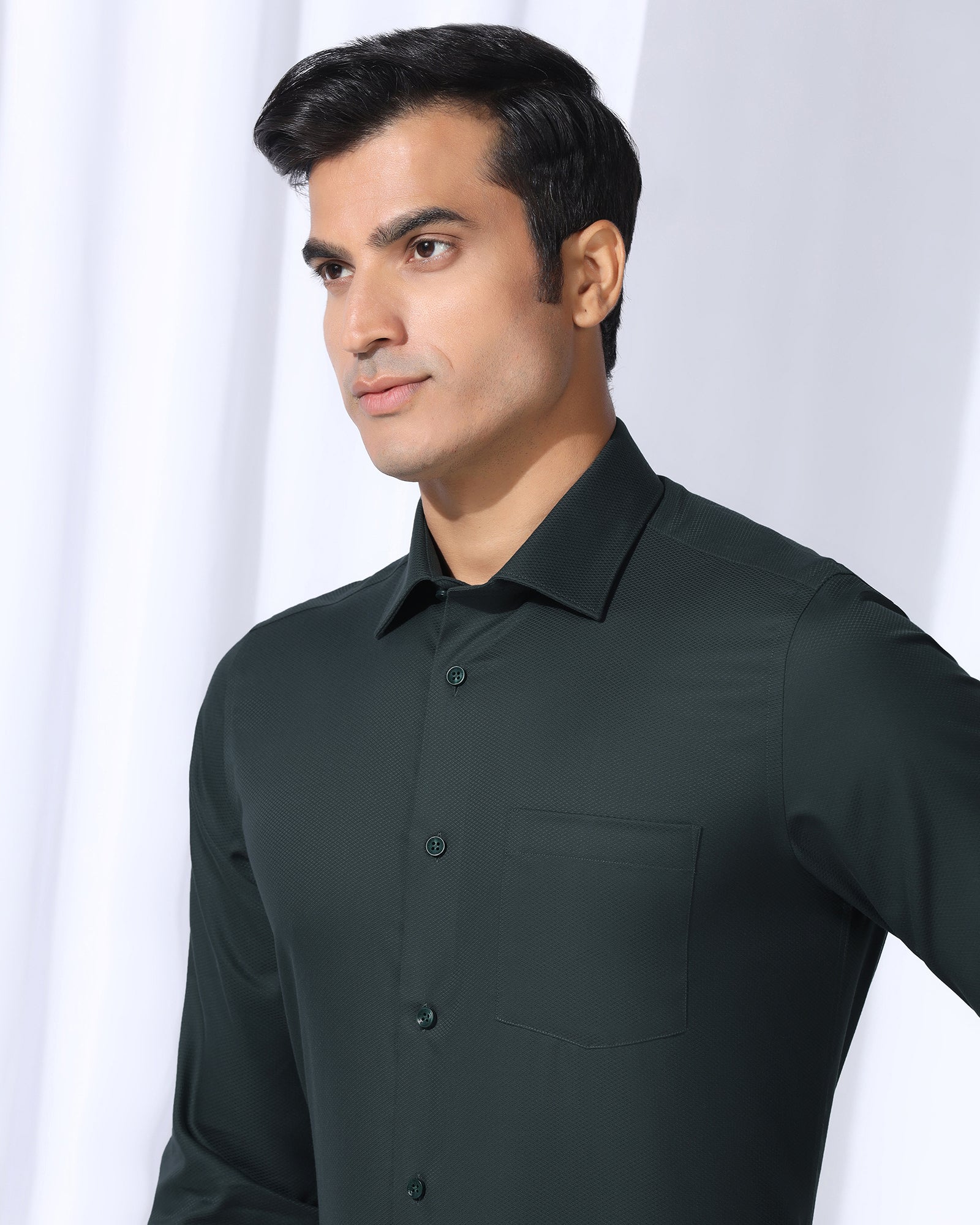 Non Iron Formal Dark Green Solid Shirt - P31