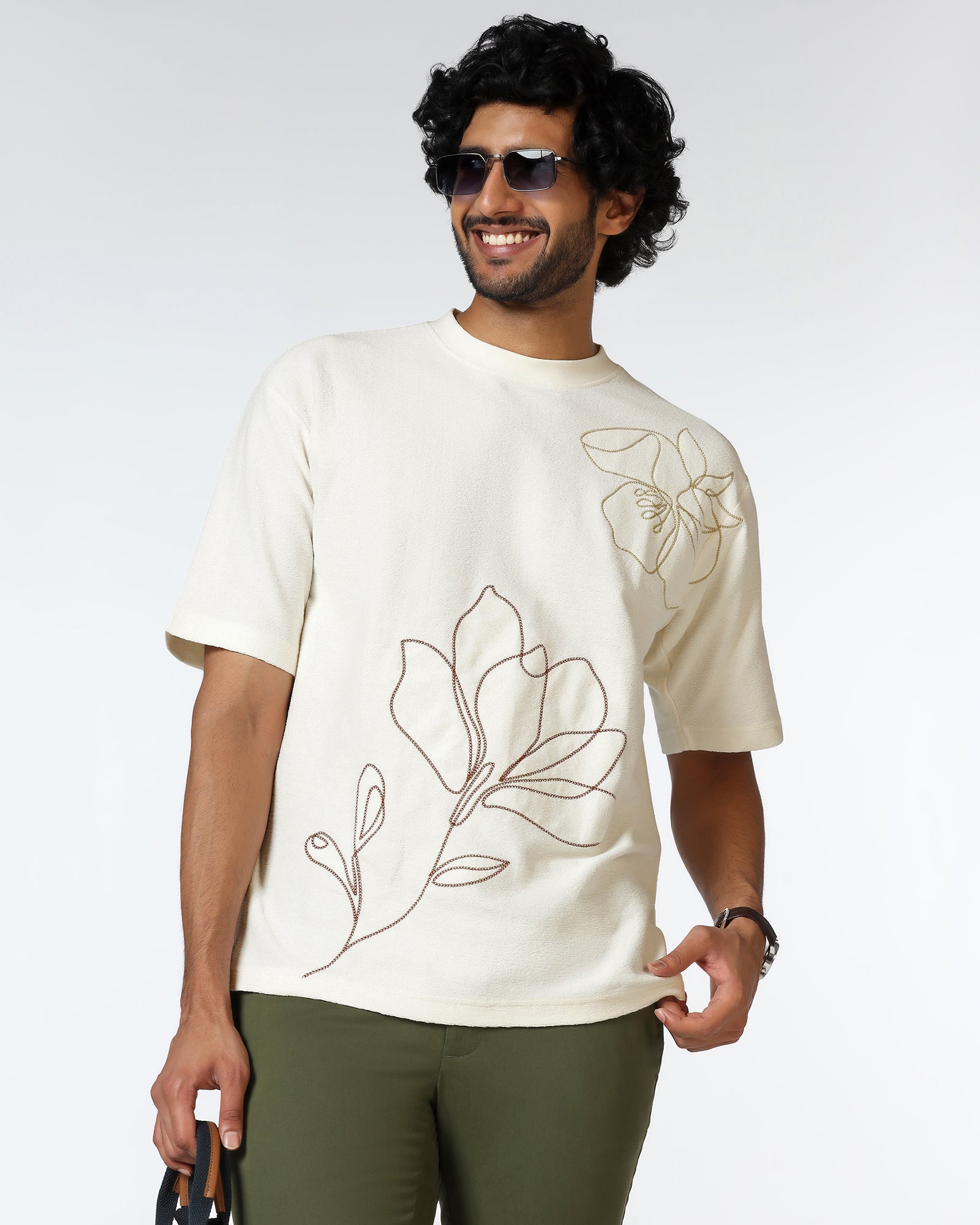 Off White Relaxed Fit Printed T-Shirt - Abio