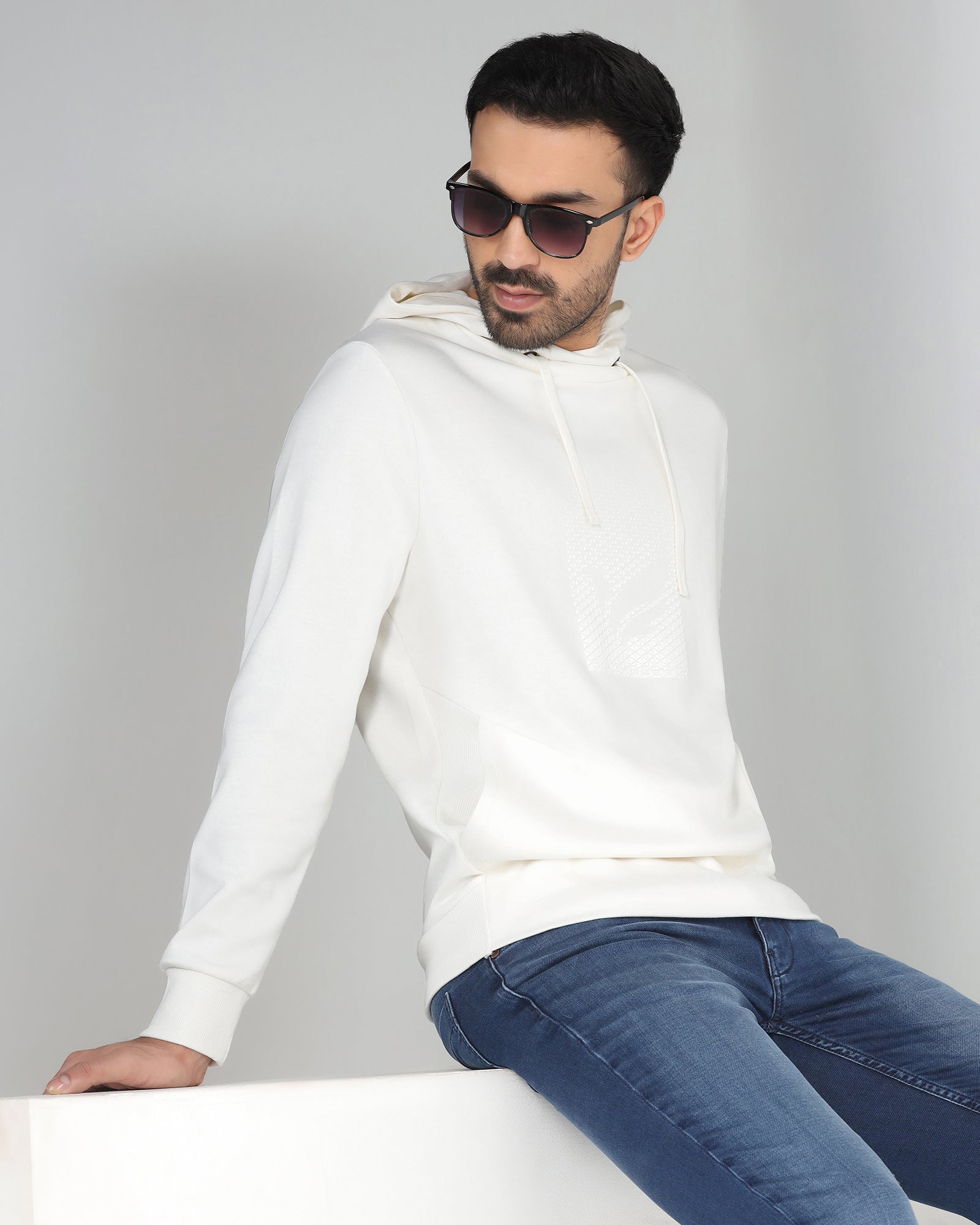 Off White Hoodie Solid Sweatshirt - Tempo