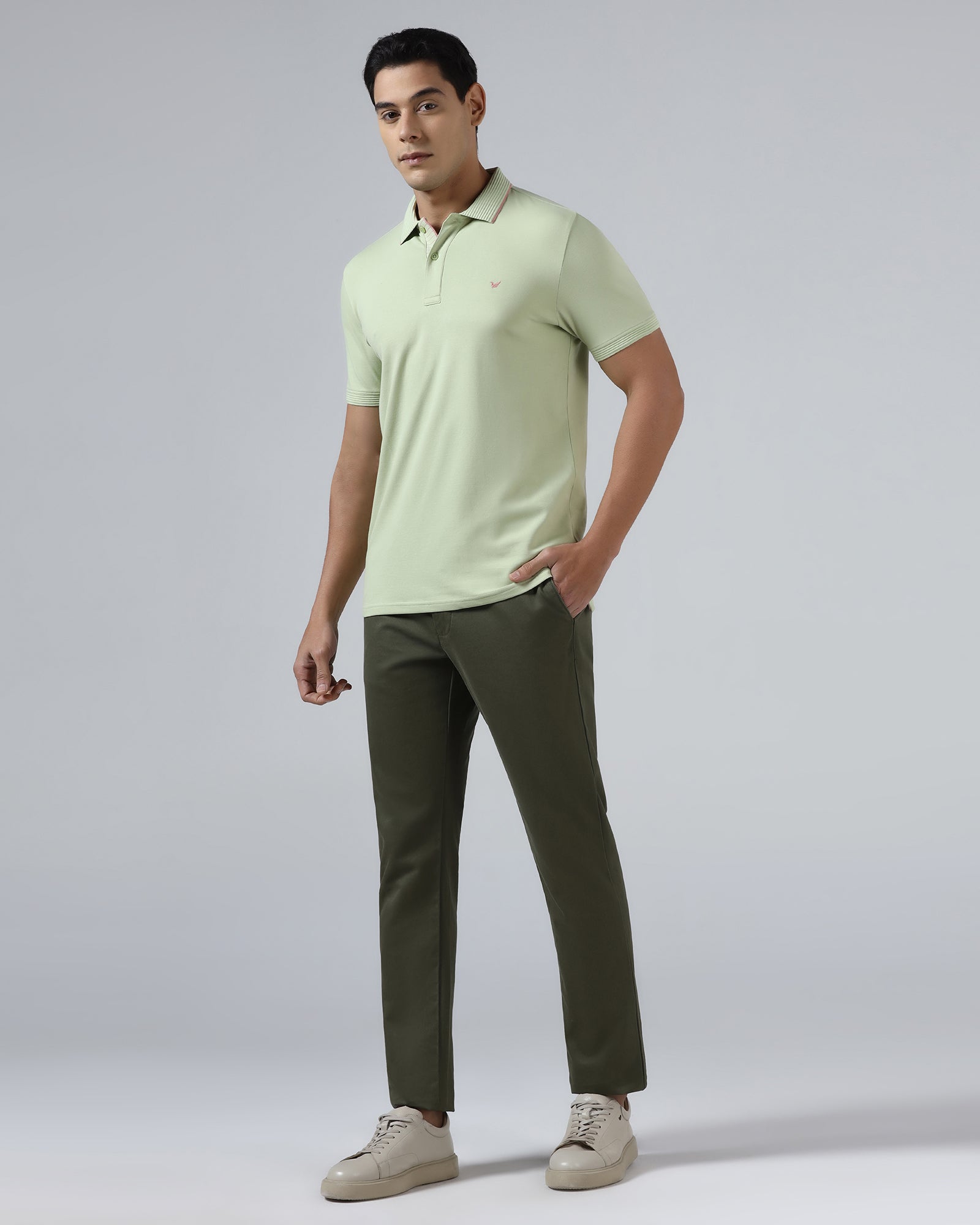 Olive Solid Khaki - Pine