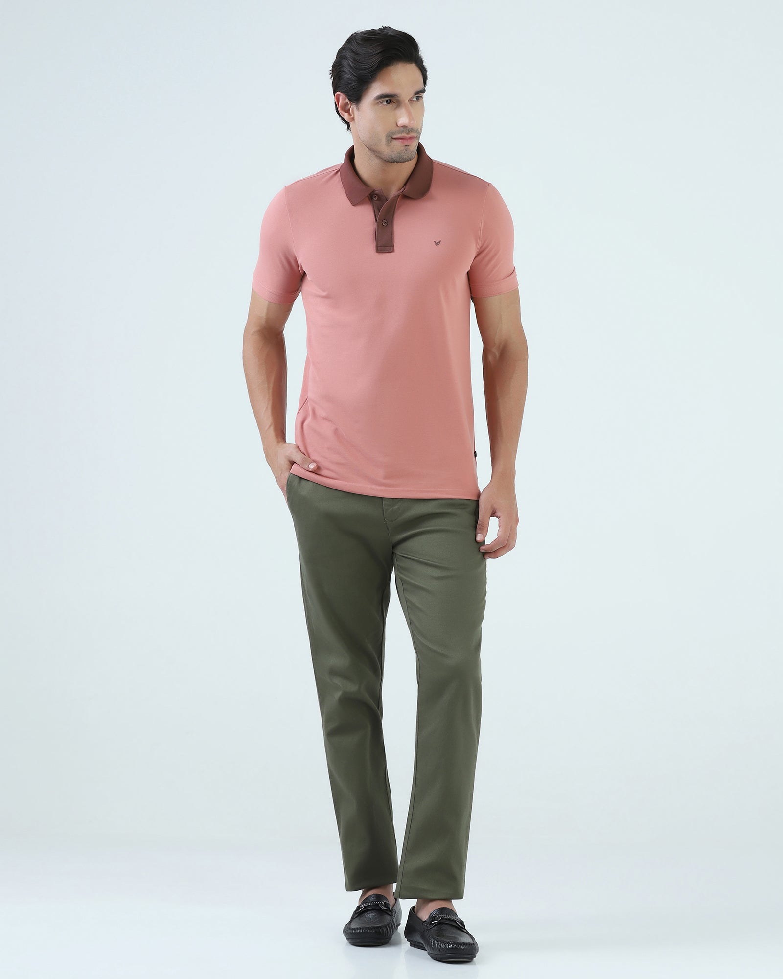 Olive Textured Khakis - Fint