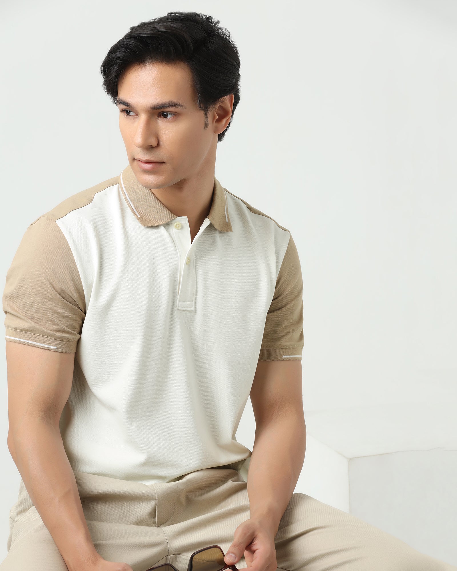 Polo Beige Solid T-Shirt - Mike