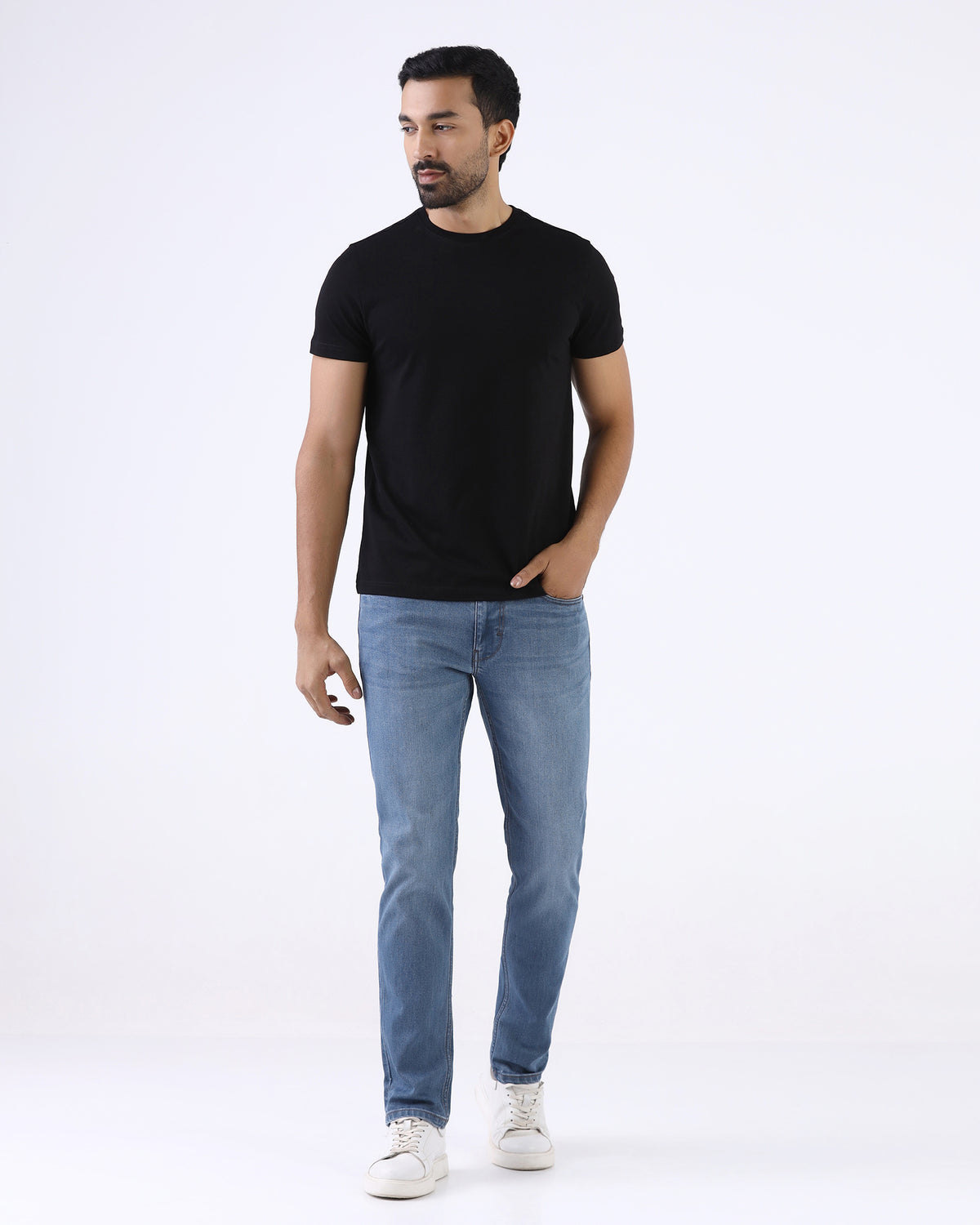 Black Crew Neck Solid T-Shirt - Twinn