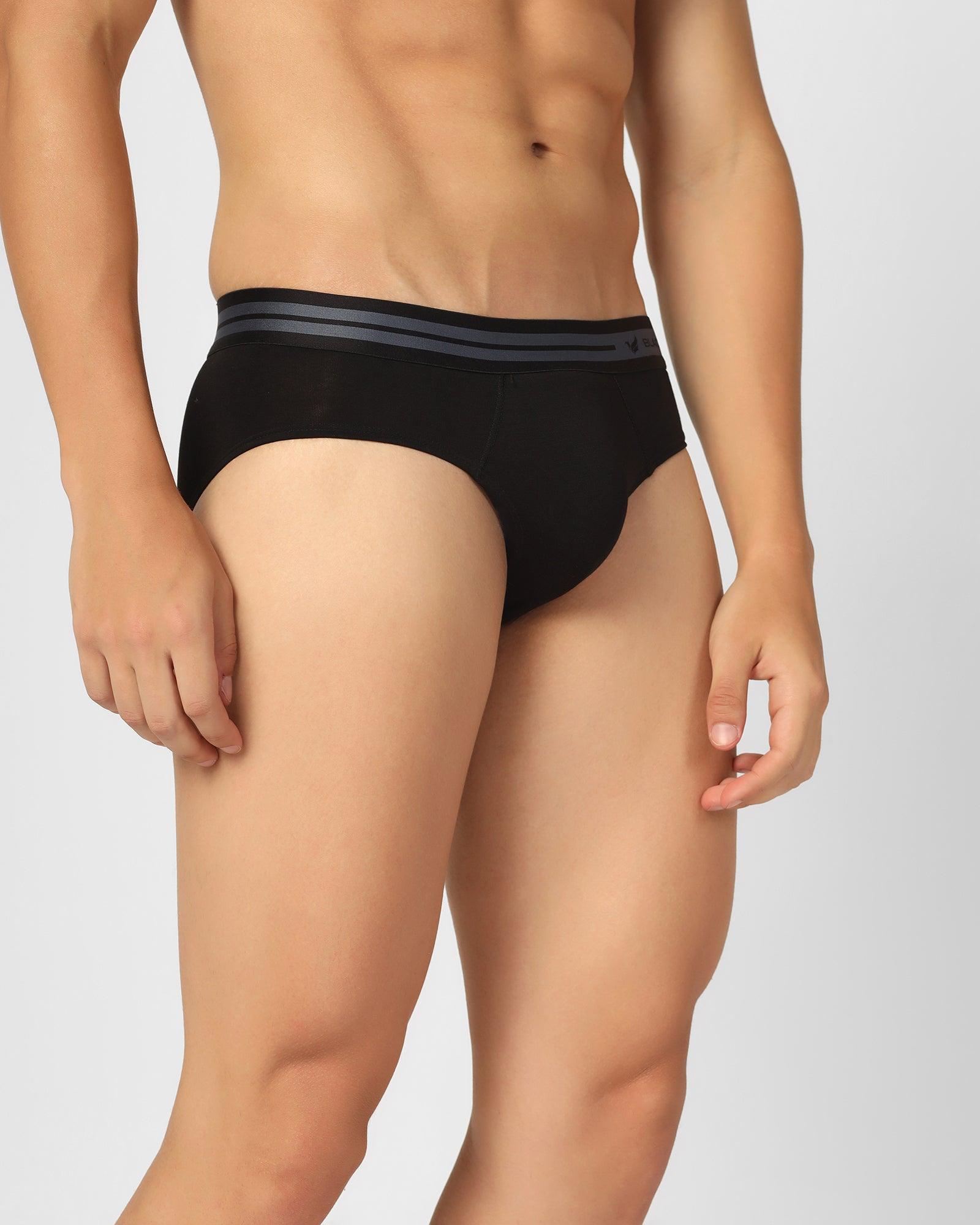 Regular Fit Brief In Black (New Broc) - Blackberrys