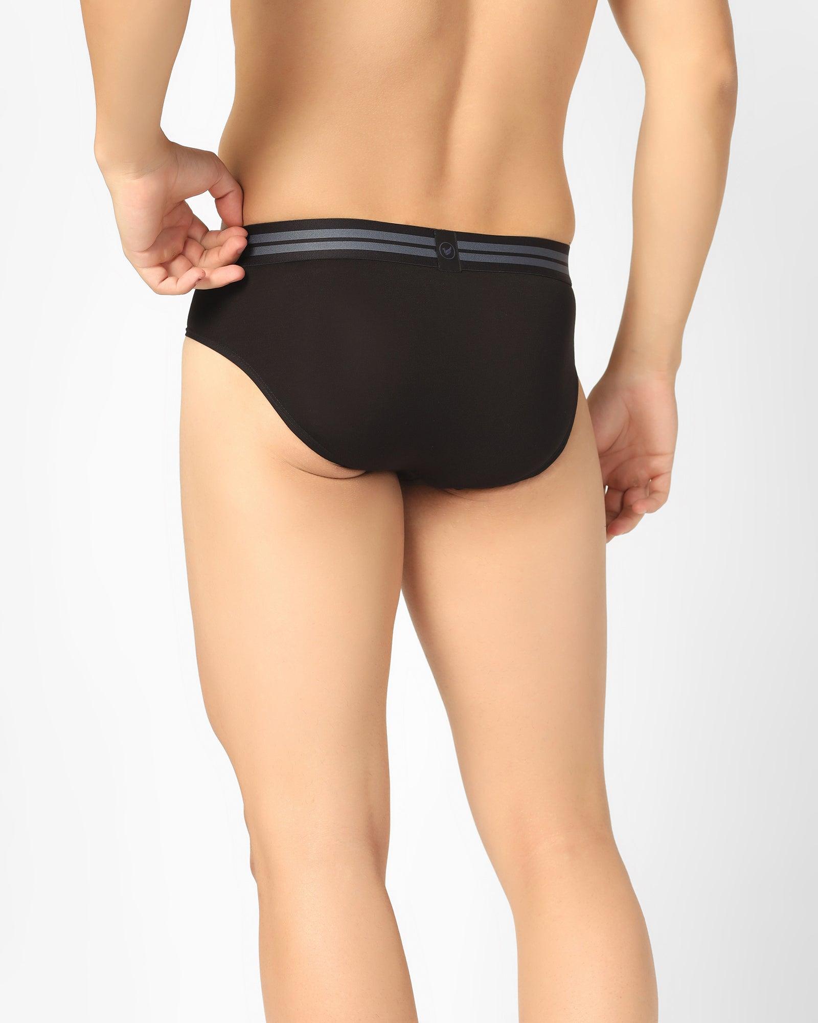 Regular Fit Brief In Black (New Broc) - Blackberrys