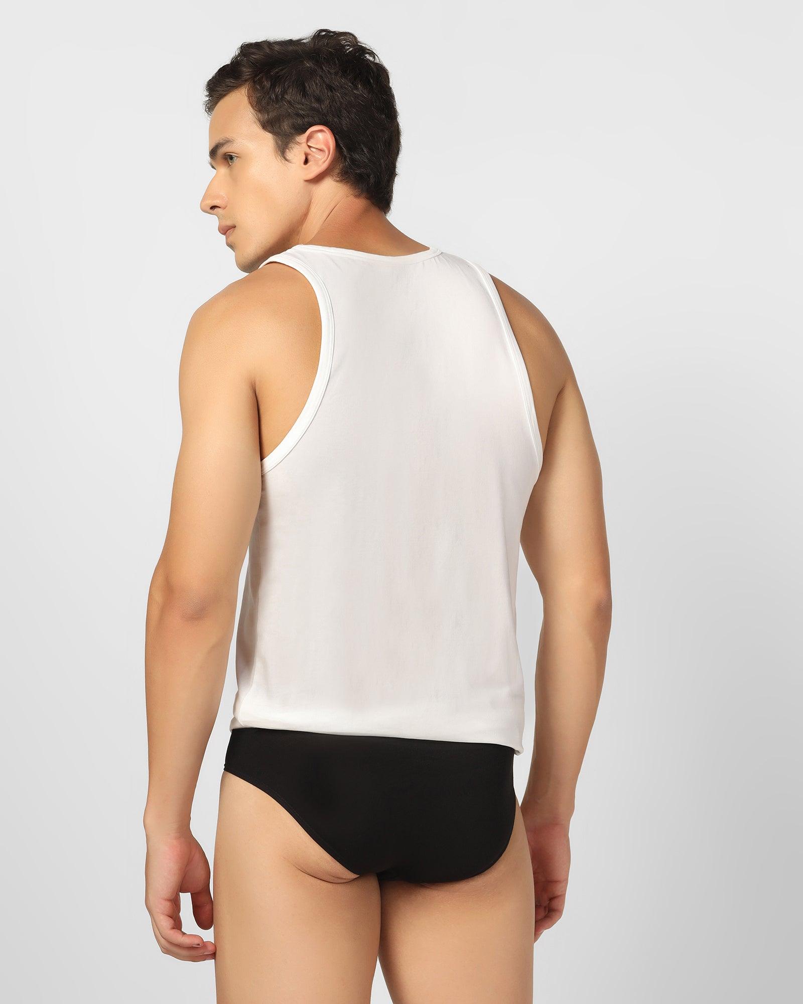 Regular Fit Vest In White (New Bancas) - Blackberrys